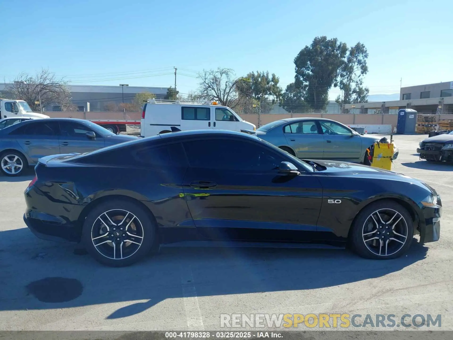 13 Photograph of a damaged car 1FA6P8CF6M5149175 FORD MUSTANG 2021