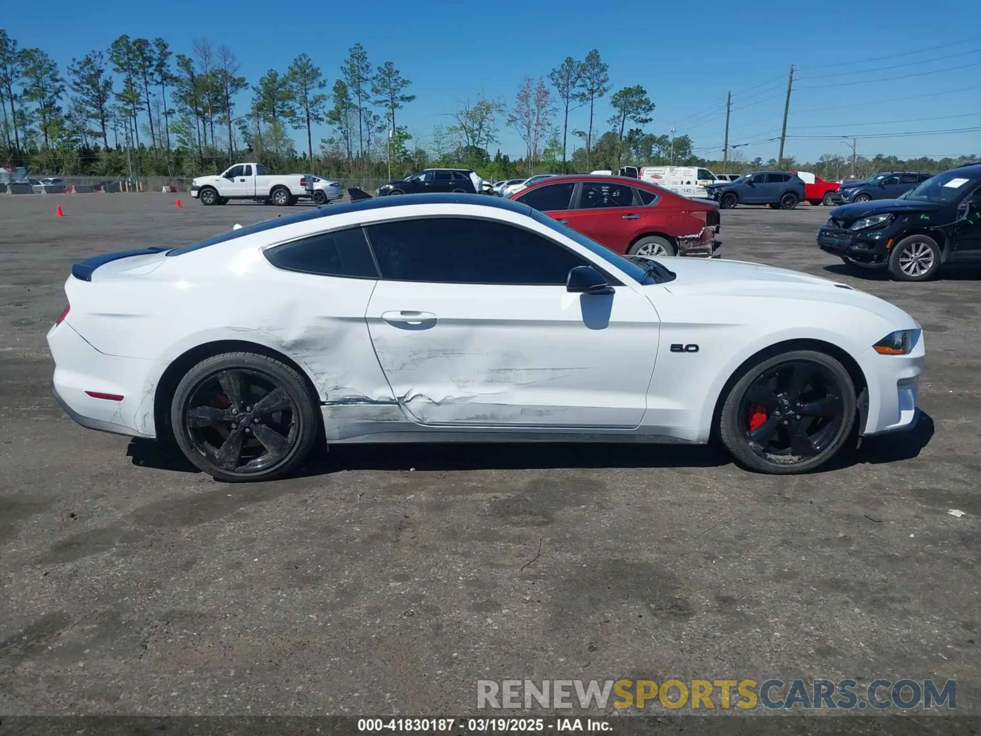 13 Photograph of a damaged car 1FA6P8CFXM5140544 FORD MUSTANG 2021