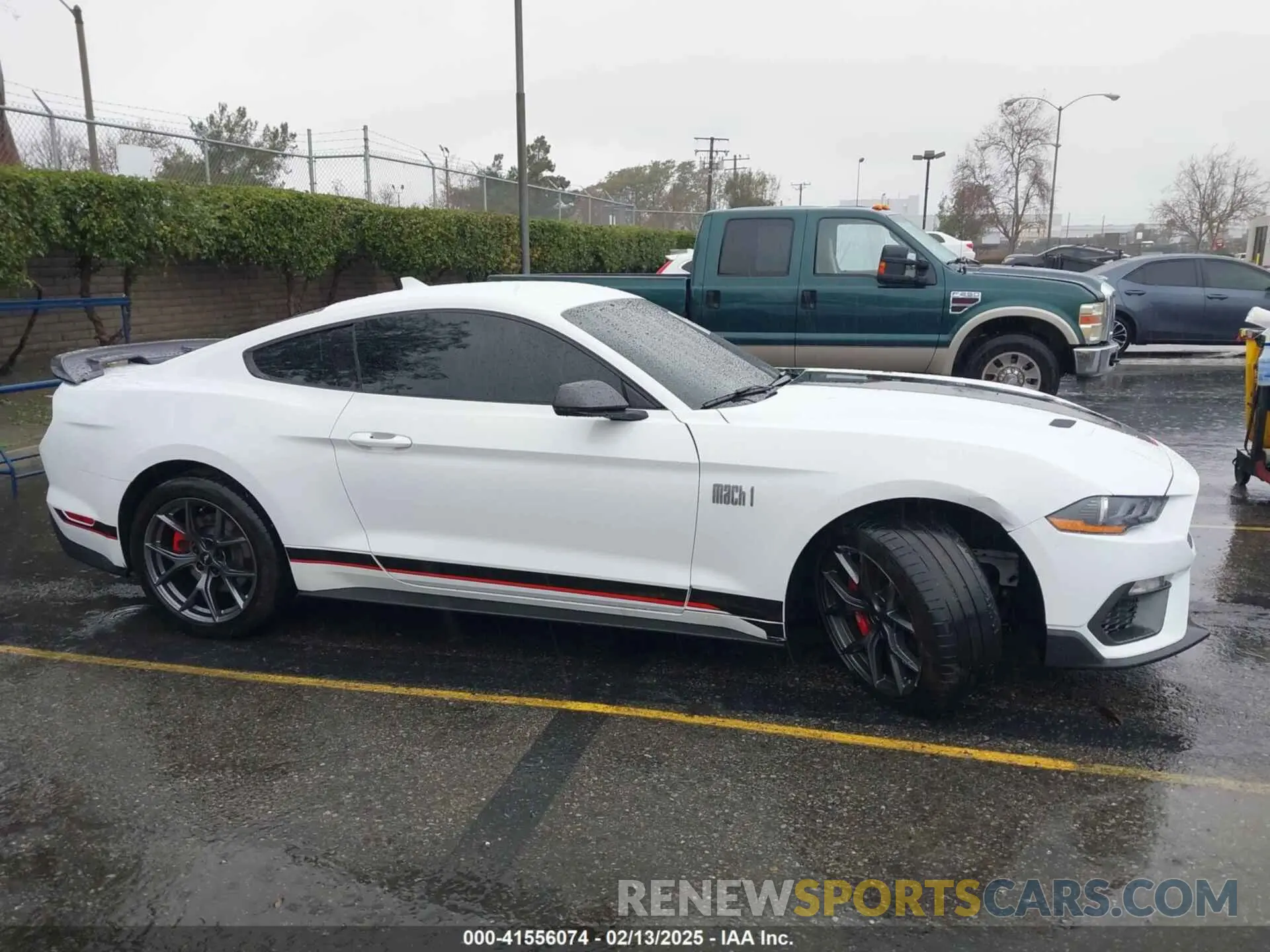13 Фотография поврежденного автомобиля 1FA6P8R05M5555399 FORD MUSTANG 2021