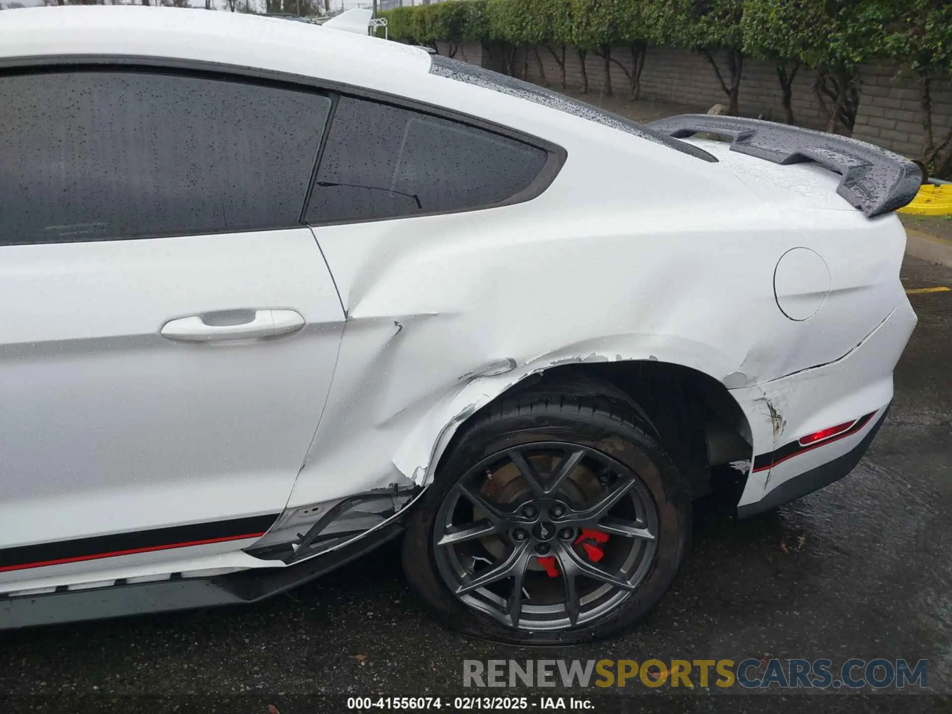6 Фотография поврежденного автомобиля 1FA6P8R05M5555399 FORD MUSTANG 2021