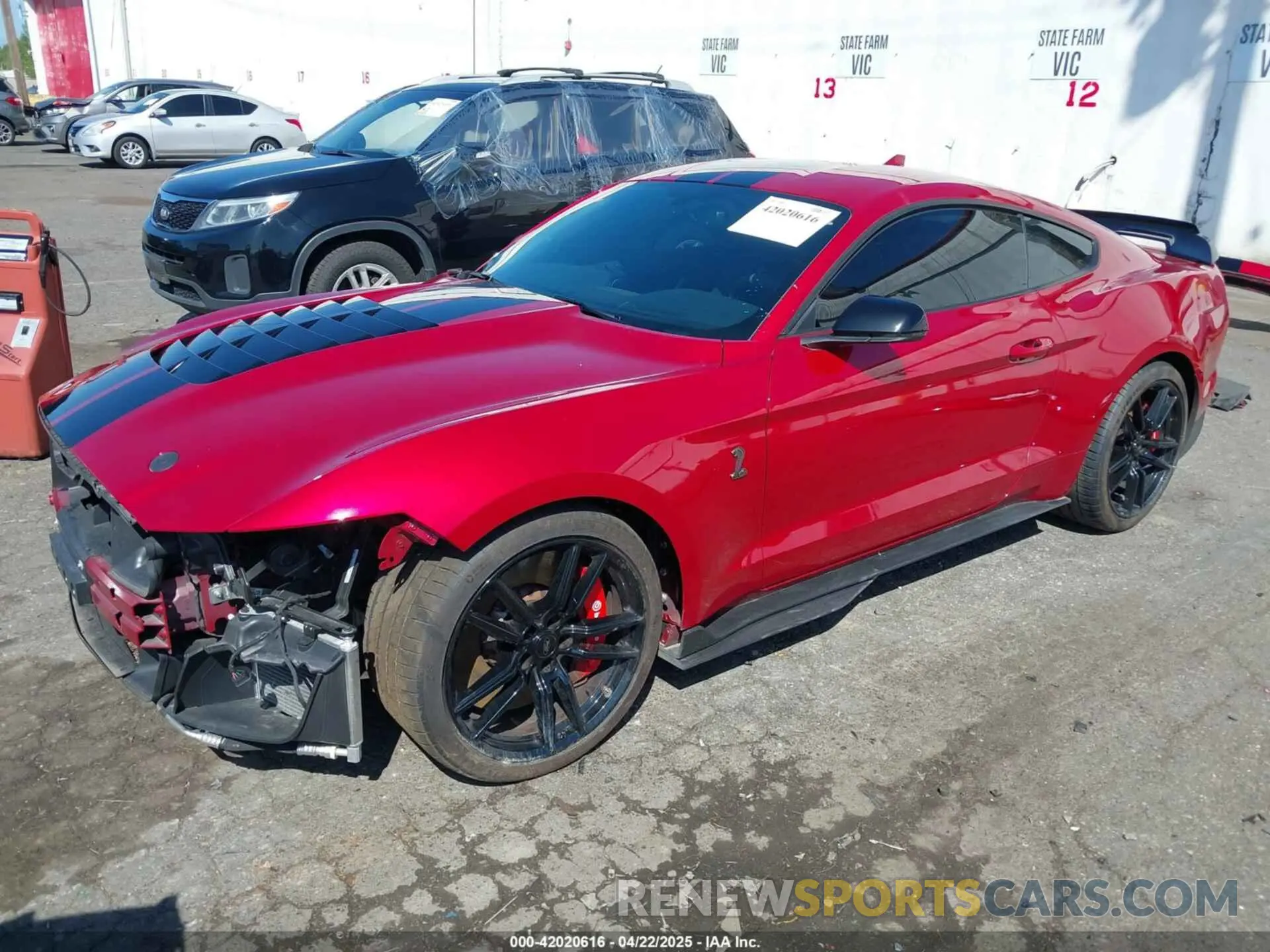 2 Фотография поврежденного автомобиля 1FA6P8SJ6M5500981 FORD MUSTANG 2021
