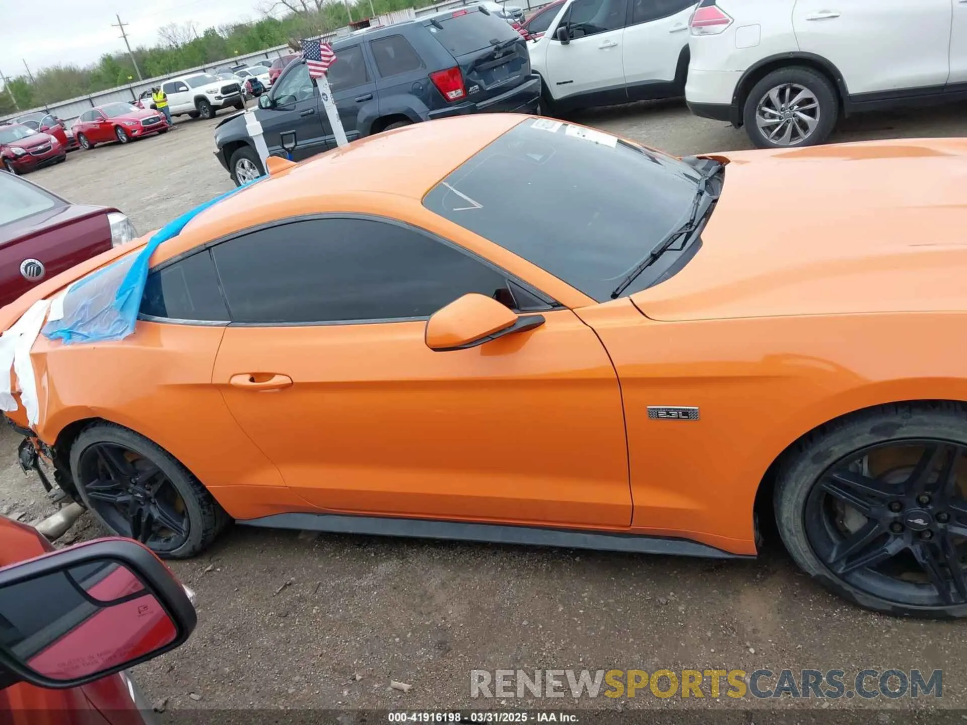 14 Photograph of a damaged car 1FA6P8TD5M5151336 FORD MUSTANG 2021