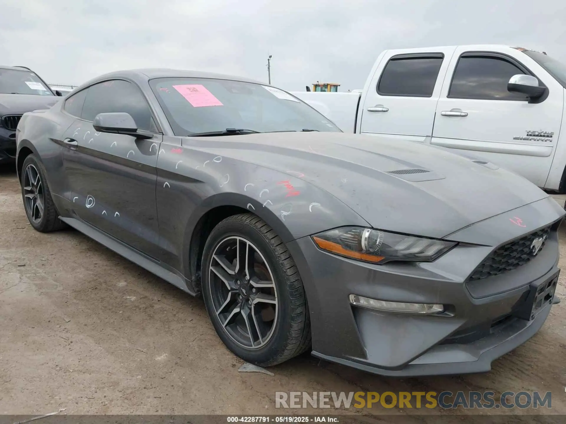 1 Фотография поврежденного автомобиля 1FA6P8TH0M5115864 FORD MUSTANG 2021