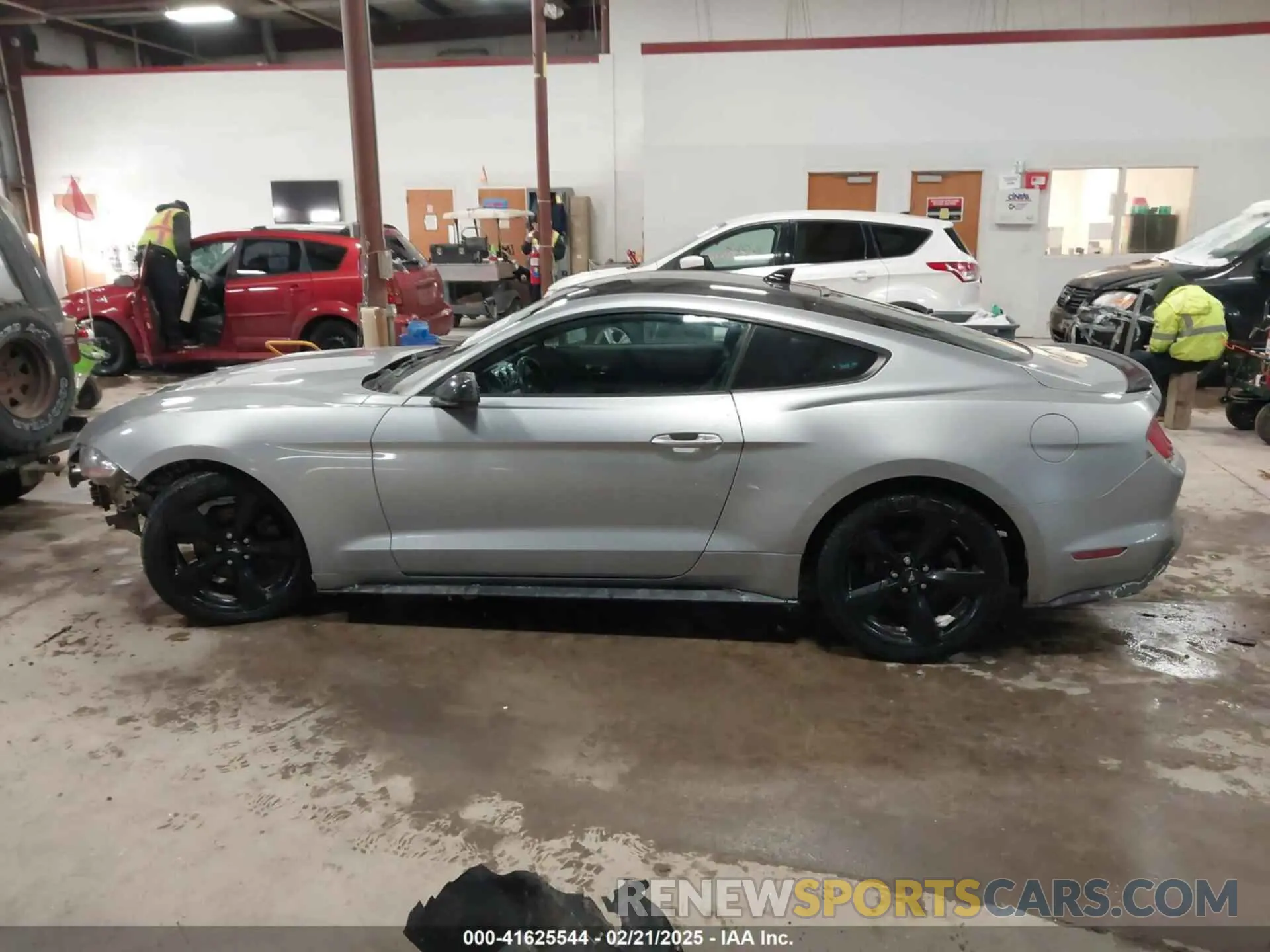 15 Фотография поврежденного автомобиля 1FA6P8TH1M5127800 FORD MUSTANG 2021