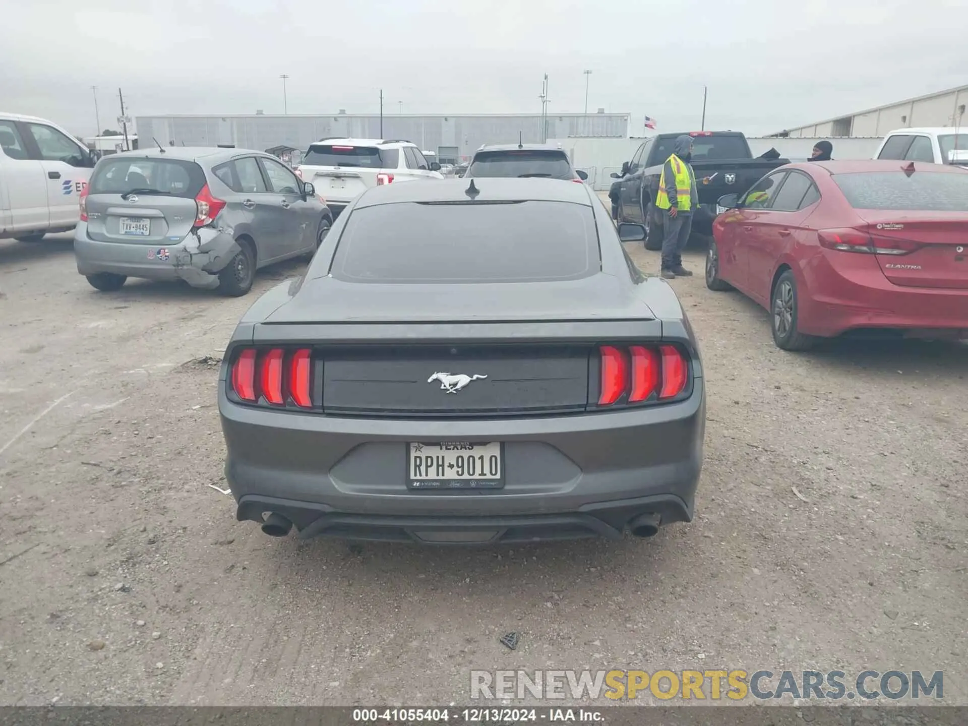 15 Photograph of a damaged car 1FA6P8TH6M5138470 FORD MUSTANG 2021