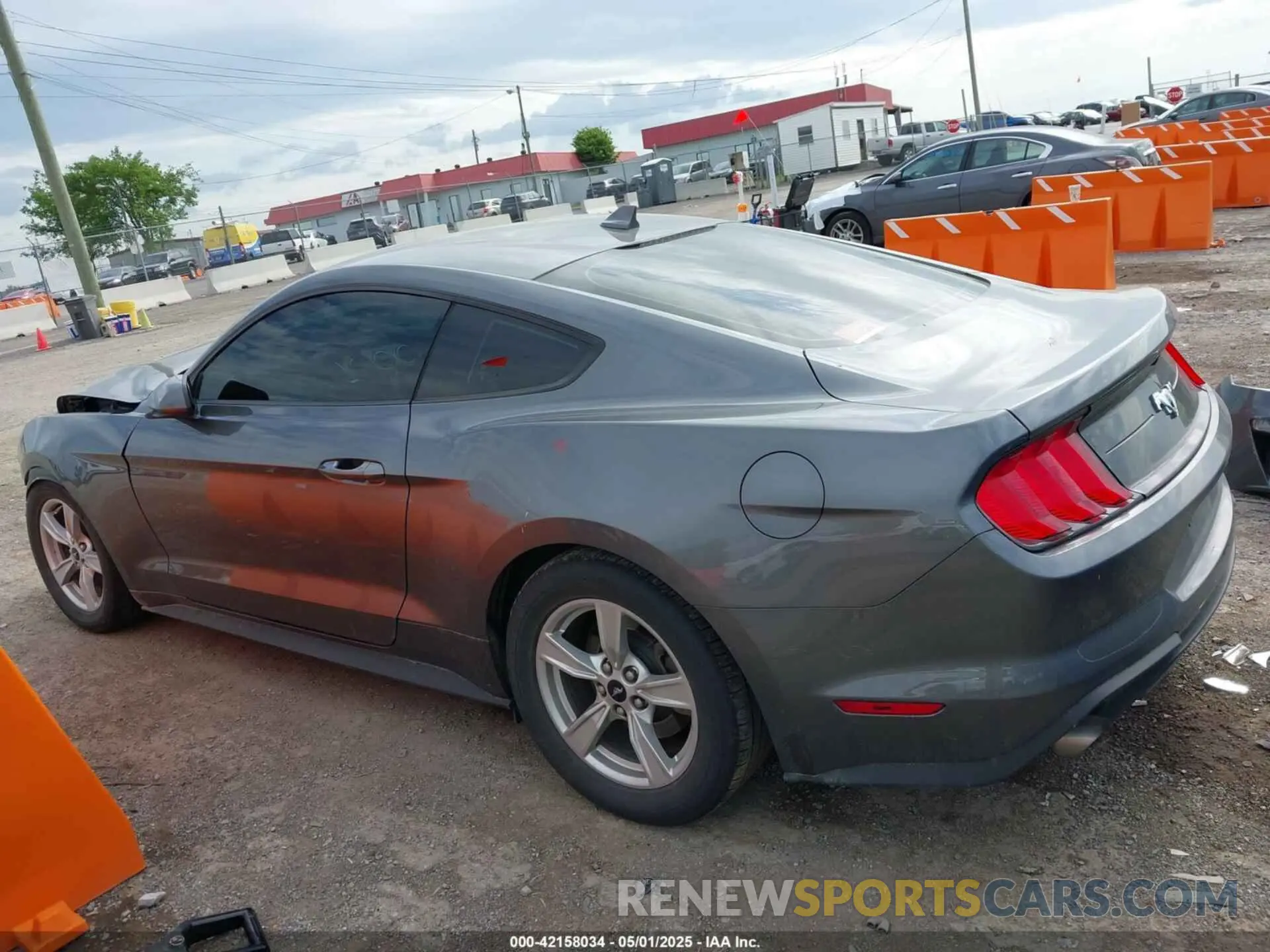 15 Photograph of a damaged car 1FA6P8TH9M5133781 FORD MUSTANG 2021