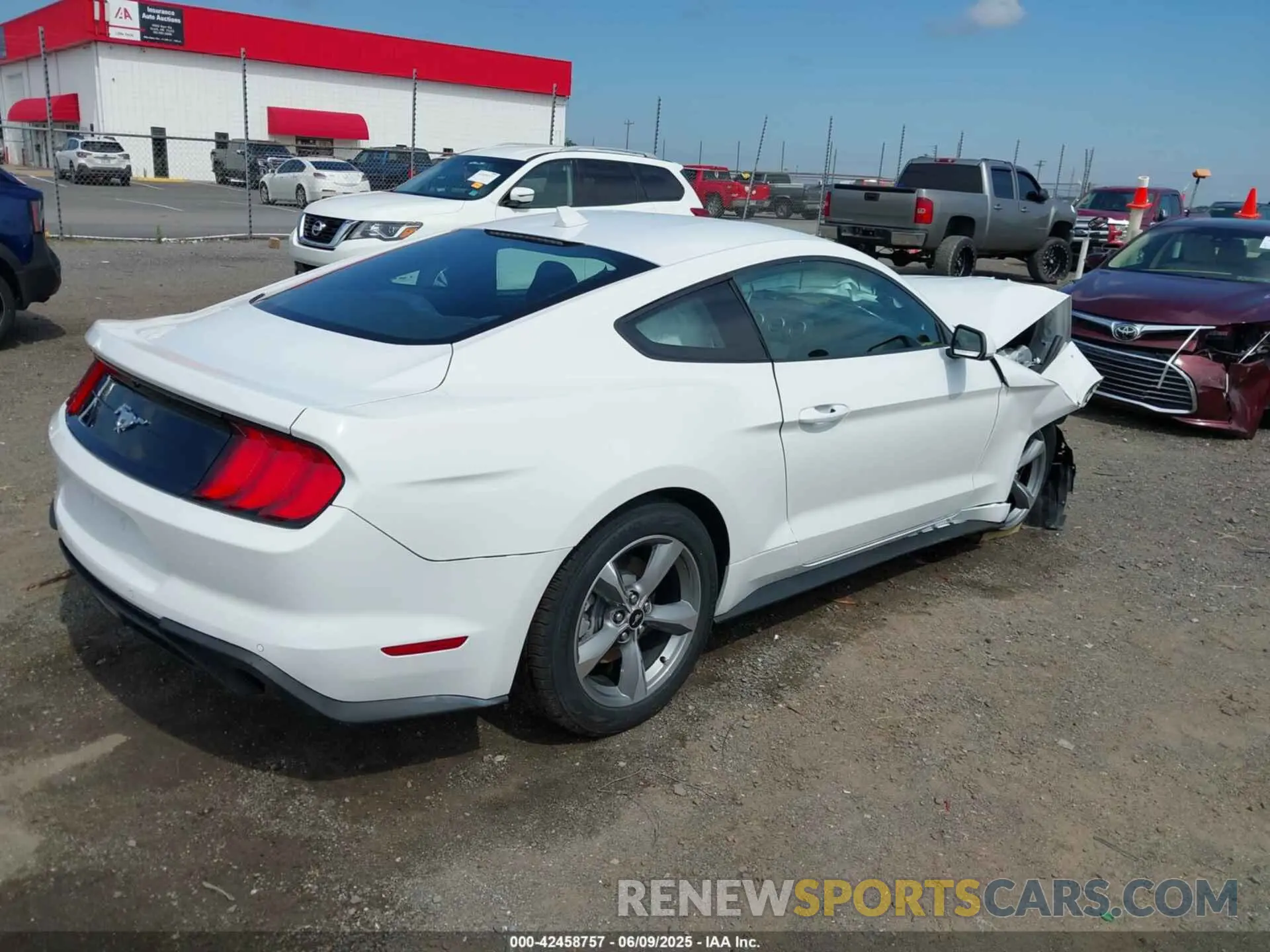 4 Photograph of a damaged car 1FA6P8THXM5153232 FORD MUSTANG 2021