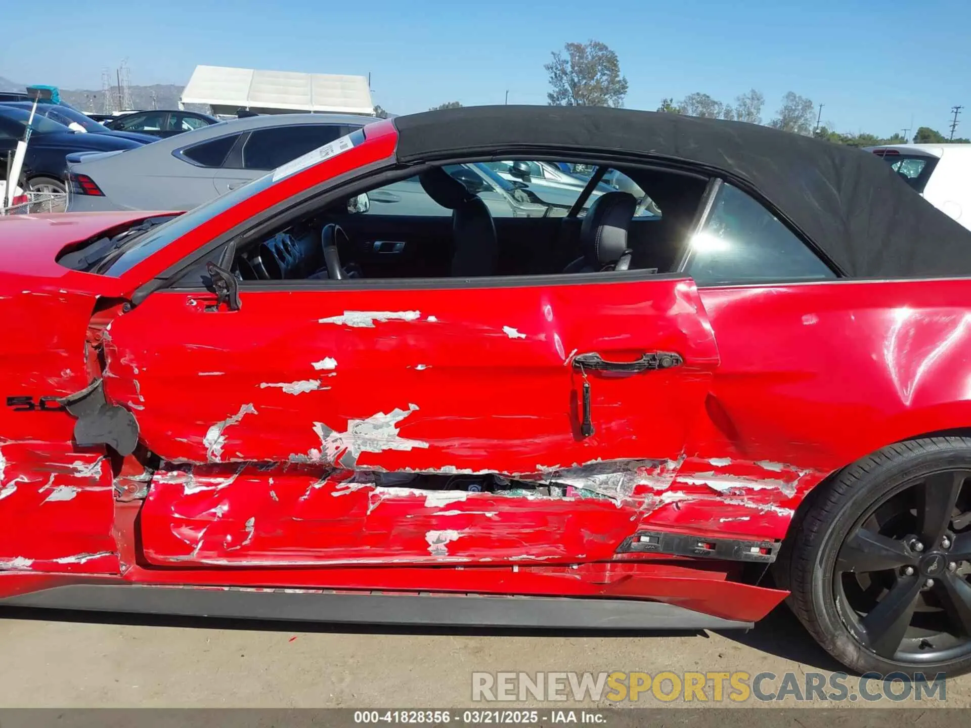 14 Photograph of a damaged car 1FATP8FFXM5115562 FORD MUSTANG 2021