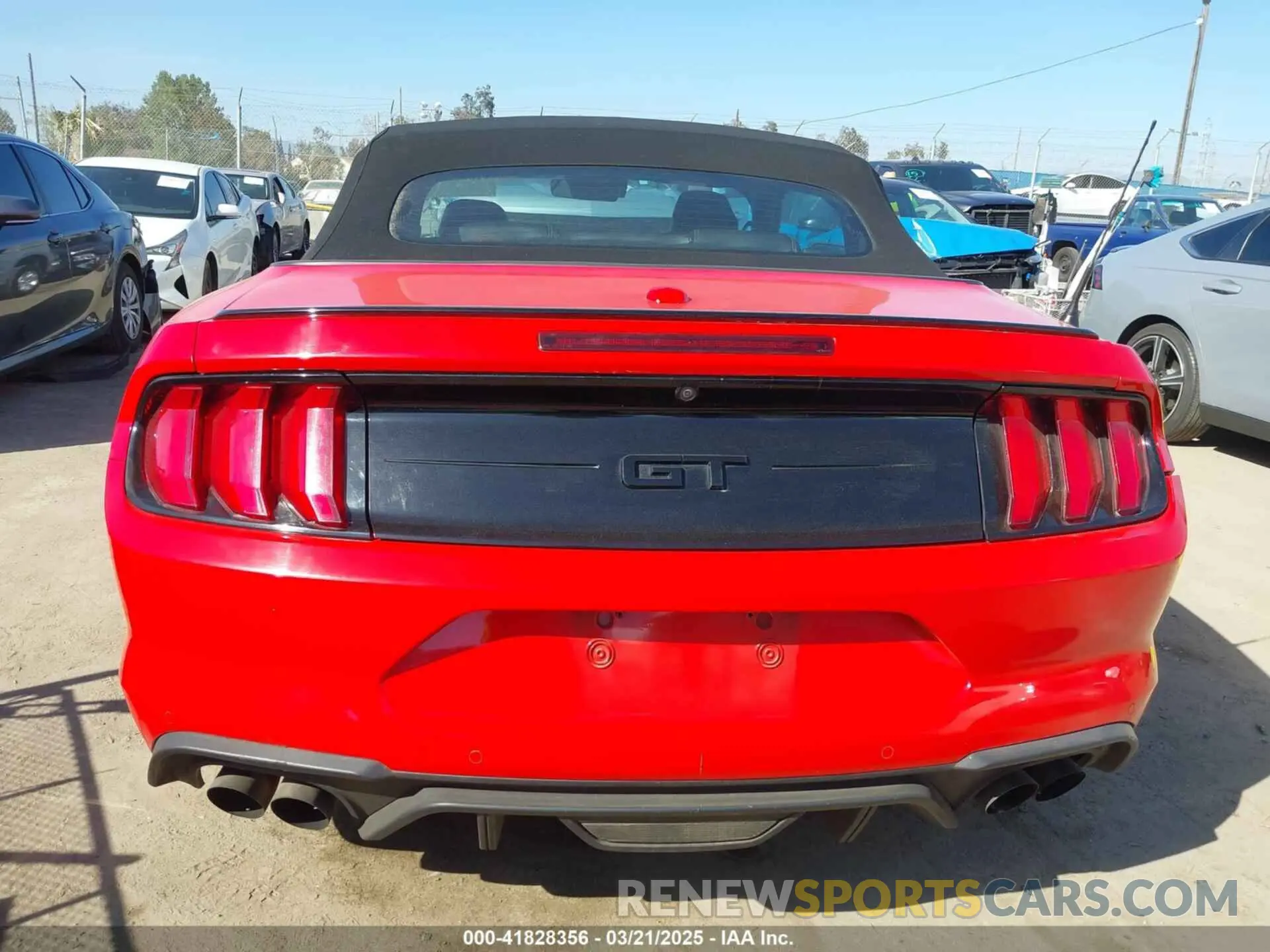 16 Photograph of a damaged car 1FATP8FFXM5115562 FORD MUSTANG 2021