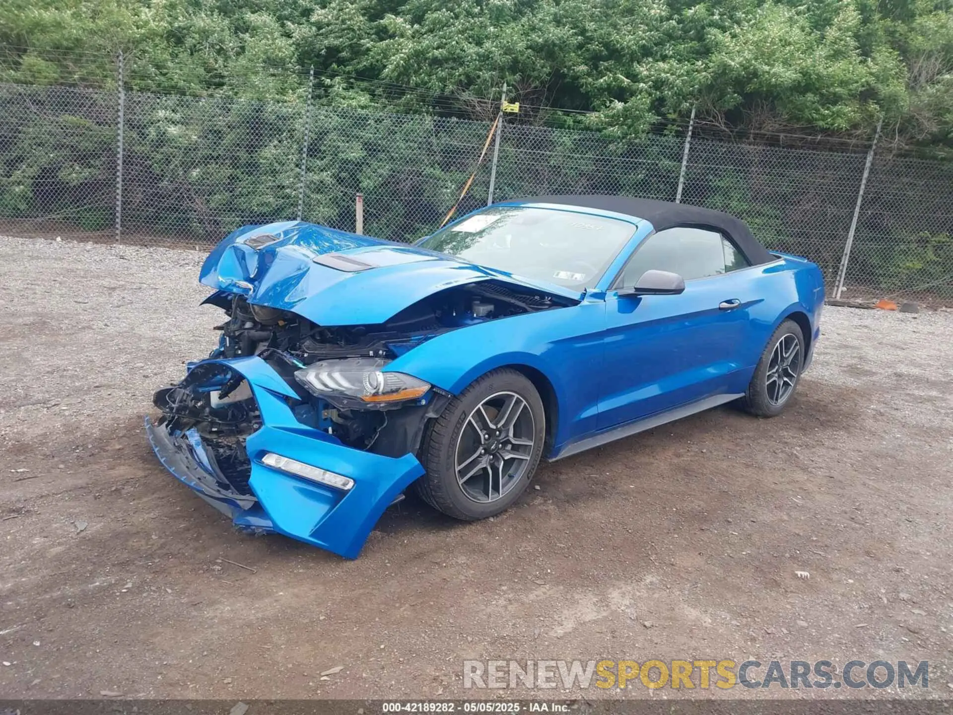 2 Photograph of a damaged car 1FATP8UH0M5110357 FORD MUSTANG 2021