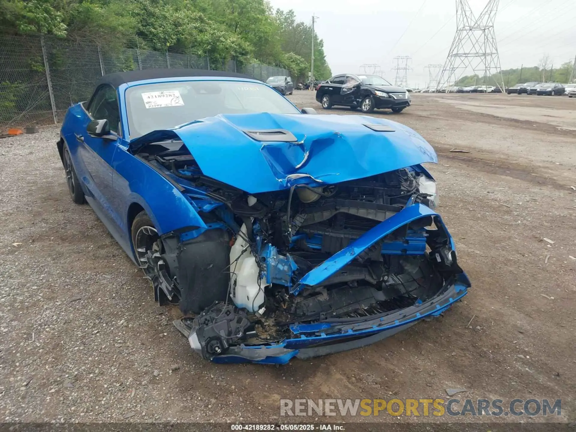 6 Photograph of a damaged car 1FATP8UH0M5110357 FORD MUSTANG 2021