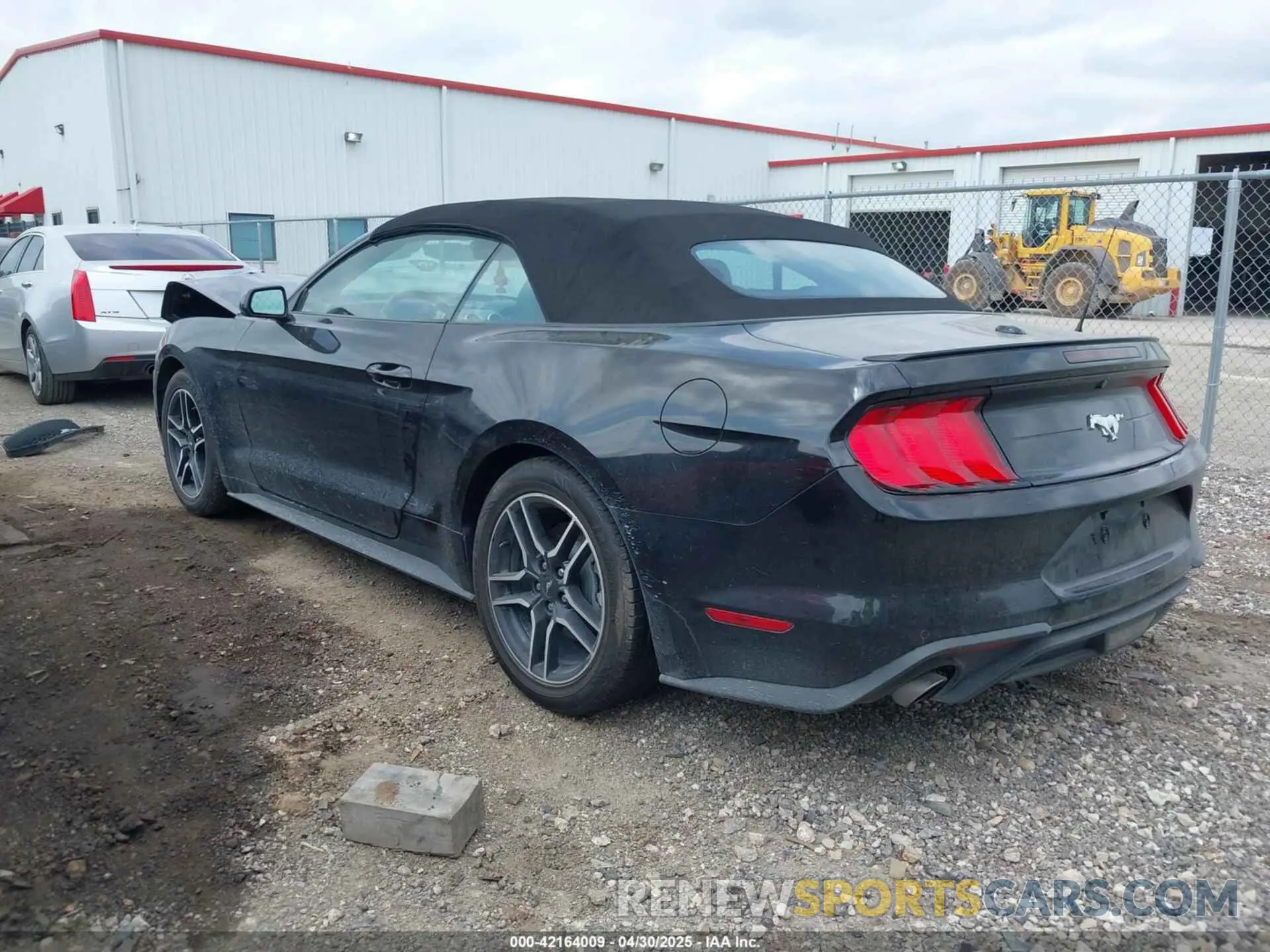 3 Фотография поврежденного автомобиля 1FATP8UH2M5120226 FORD MUSTANG 2021