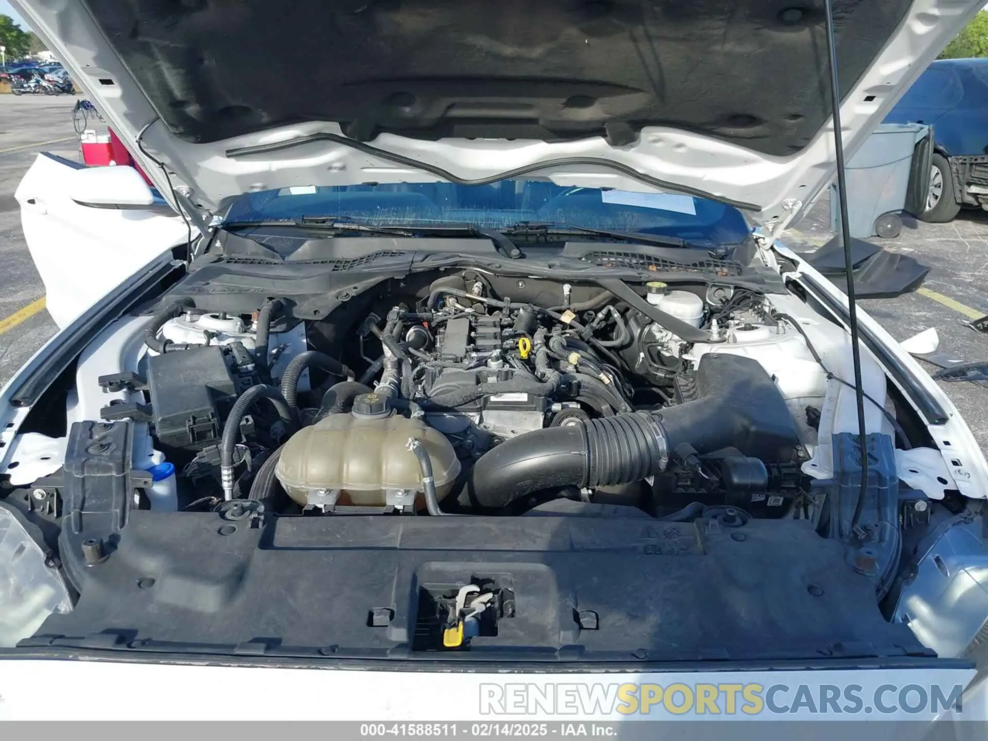10 Фотография поврежденного автомобиля 1FATP8UH9M5104301 FORD MUSTANG 2021