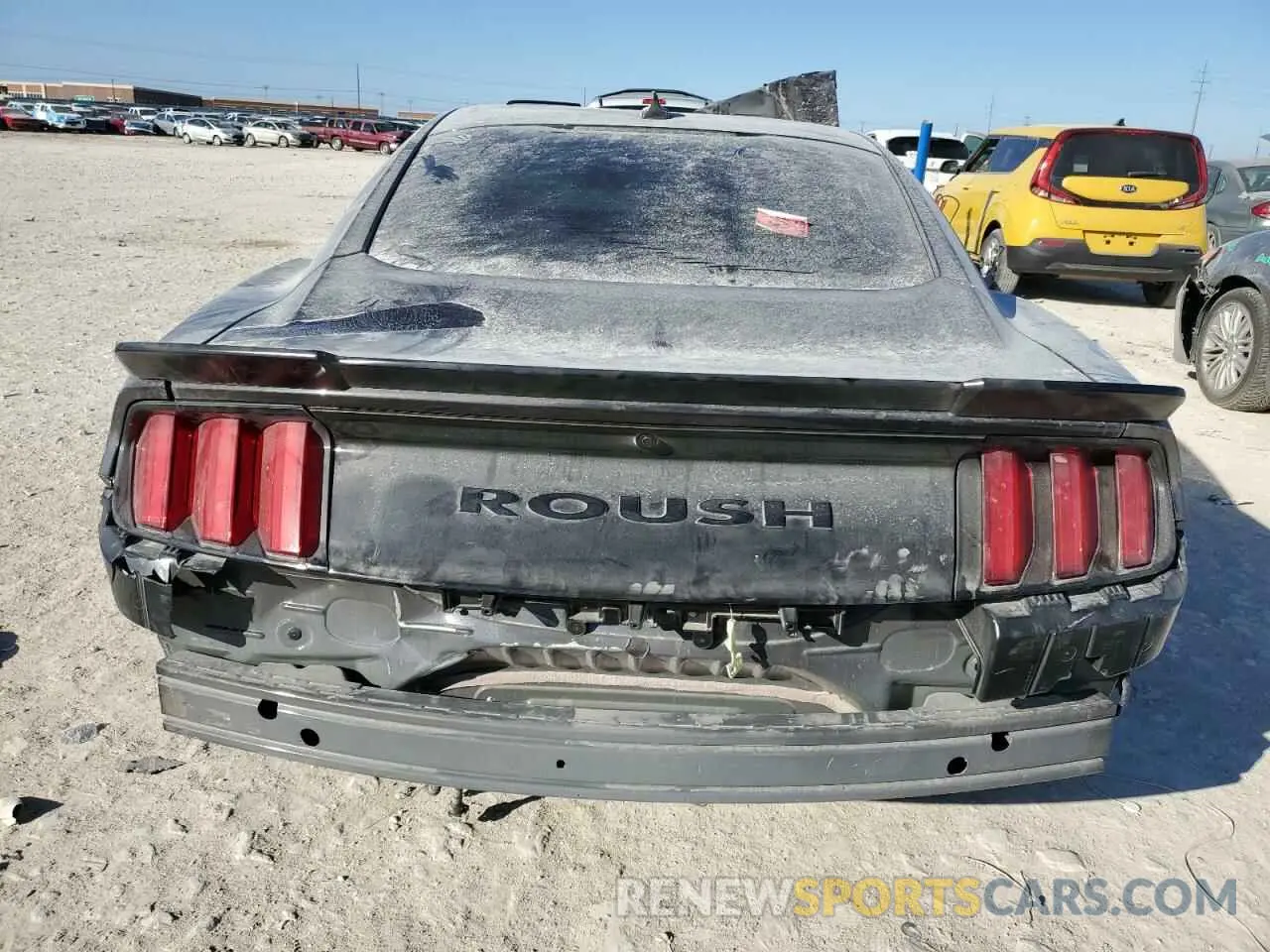 6 Фотография поврежденного автомобиля 1FA6P8CF0N5135371 FORD MUSTANG 2022