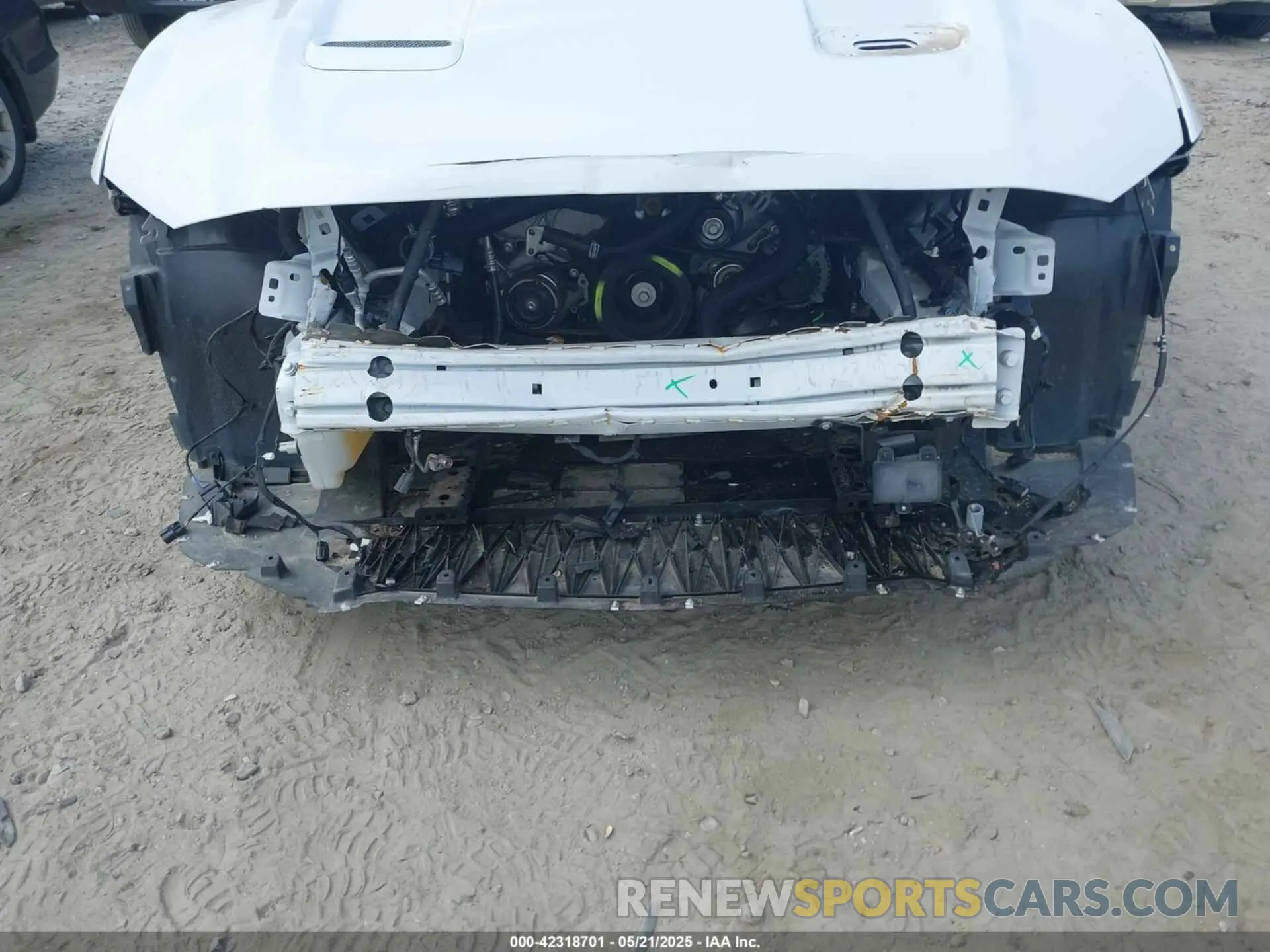 6 Photograph of a damaged car 1FA6P8CF1N5120958 FORD MUSTANG 2022
