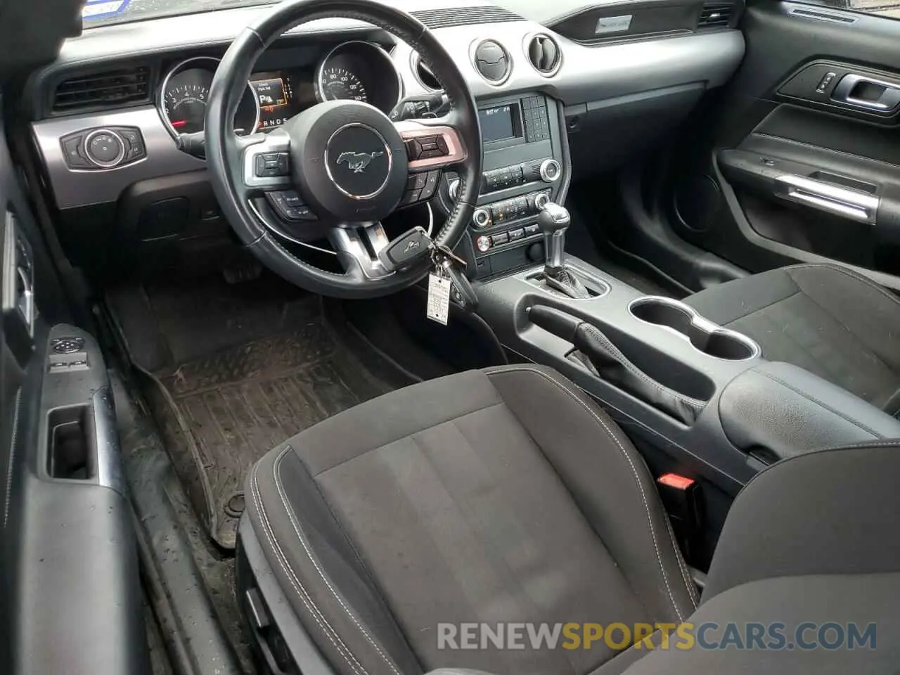 8 Фотография поврежденного автомобиля 1FA6P8CF1N5142135 FORD MUSTANG 2022