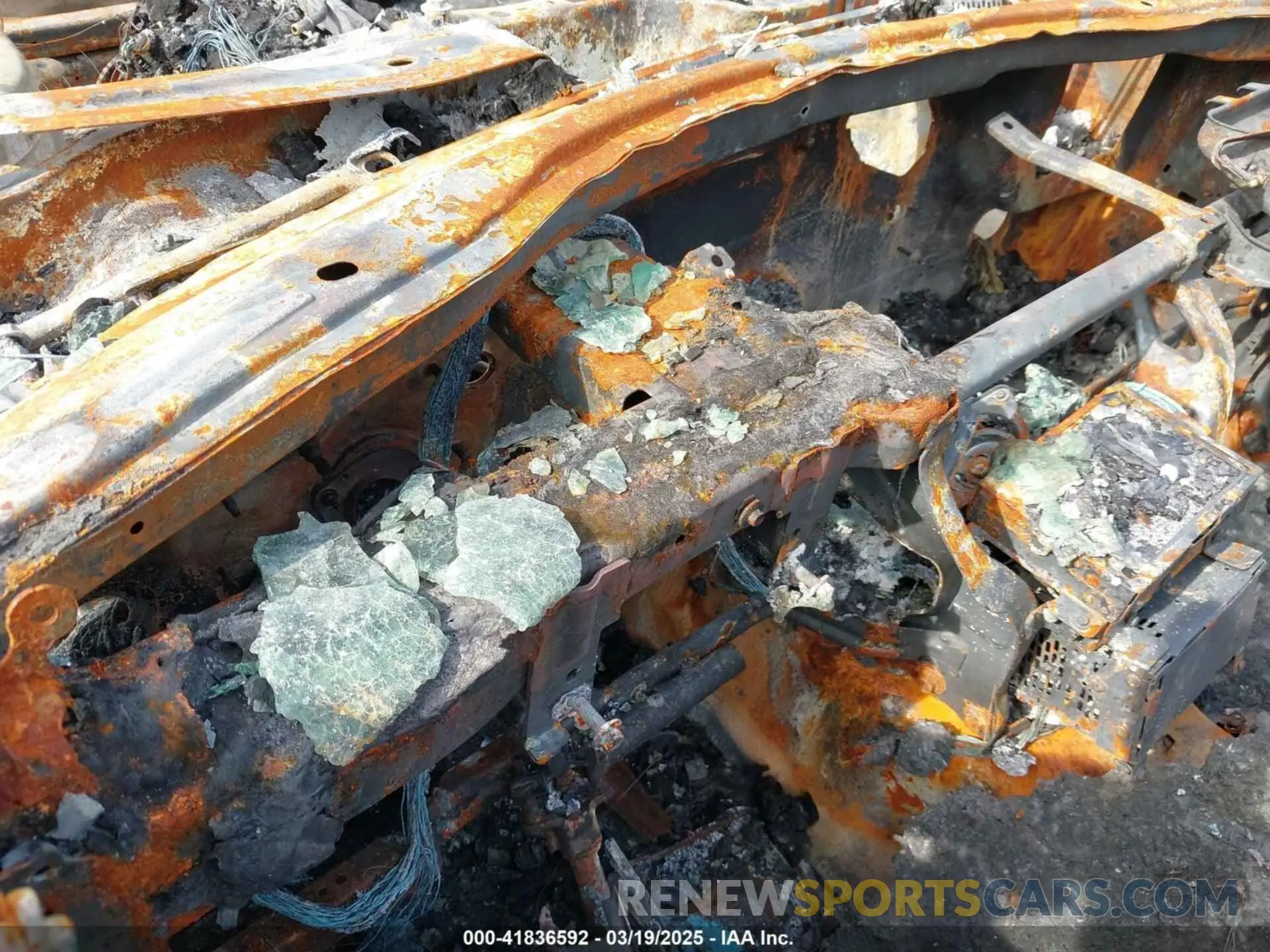 7 Photograph of a damaged car 1FA6P8CF2N5134982 FORD MUSTANG 2022