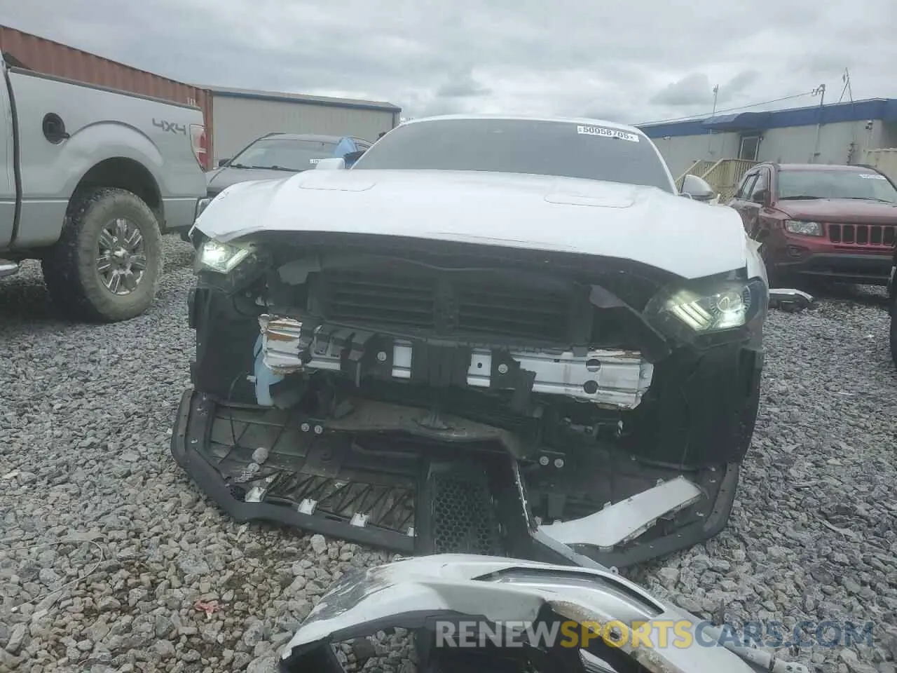 5 Photograph of a damaged car 1FA6P8CF2N5138935 FORD MUSTANG 2022