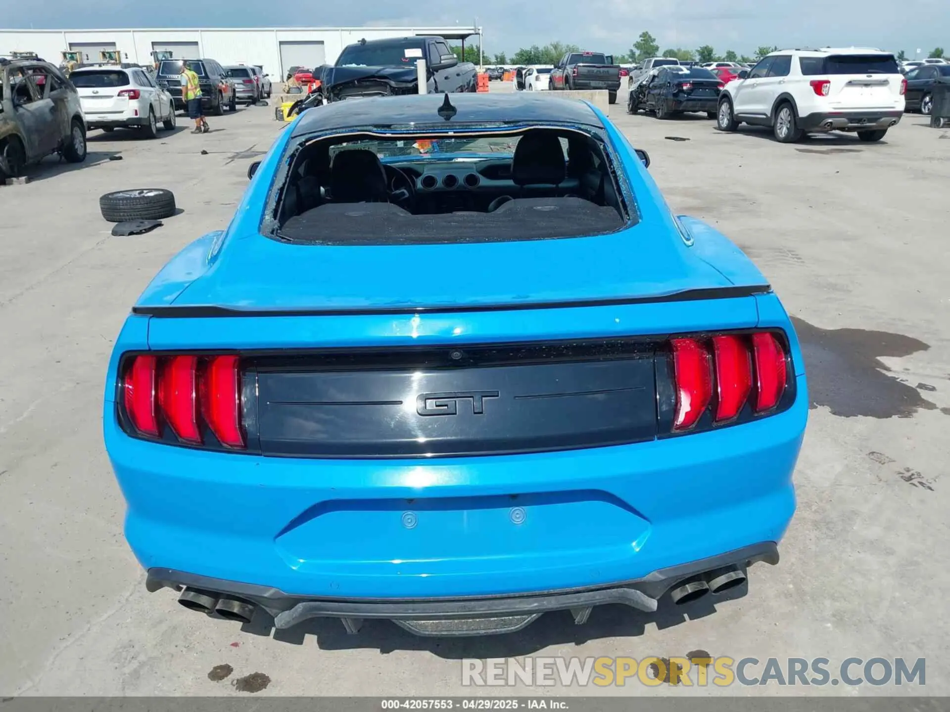 16 Фотография поврежденного автомобиля 1FA6P8CF4N5142081 FORD MUSTANG 2022