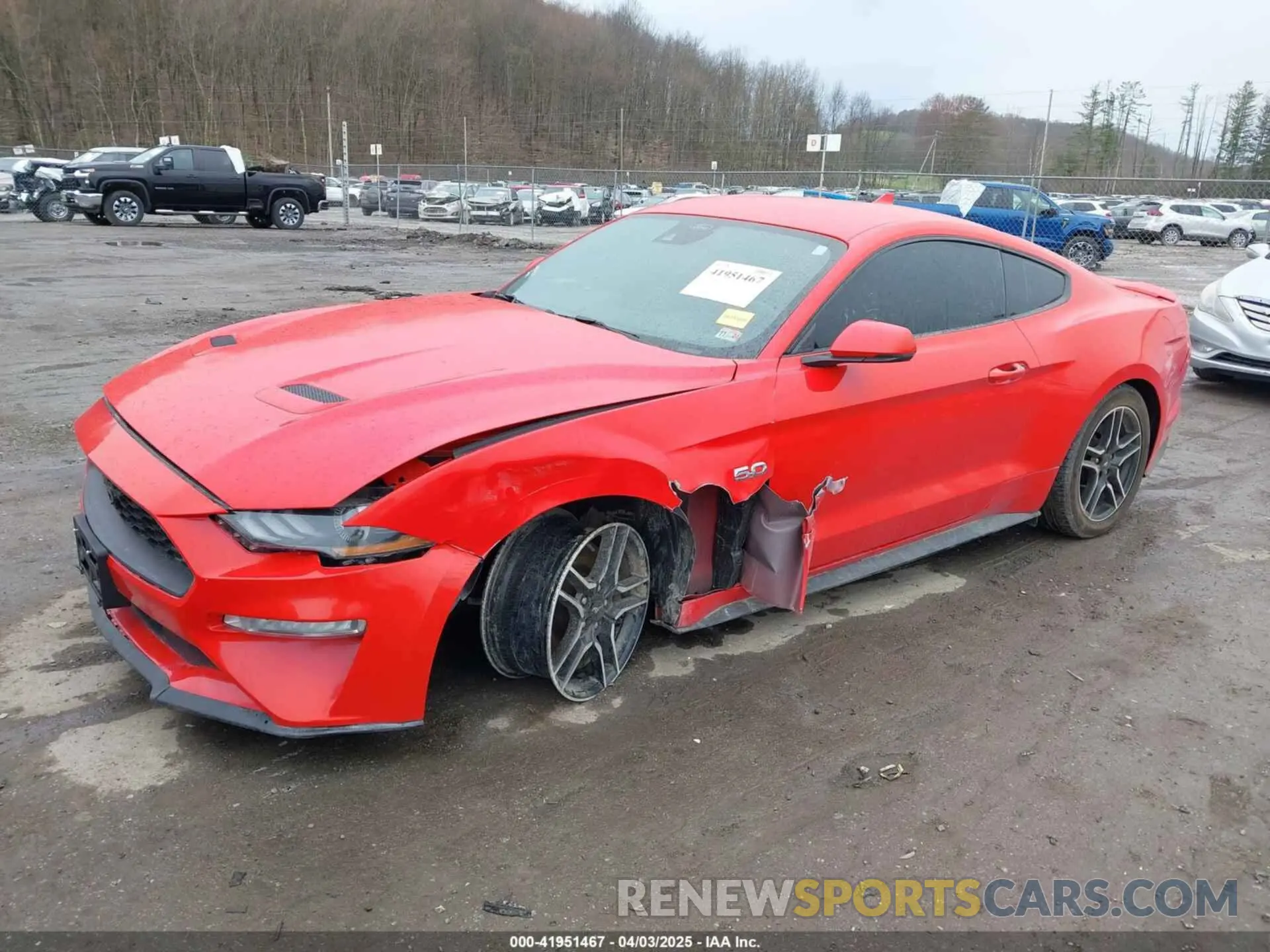 2 Фотография поврежденного автомобиля 1FA6P8CF5N5113642 FORD MUSTANG 2022