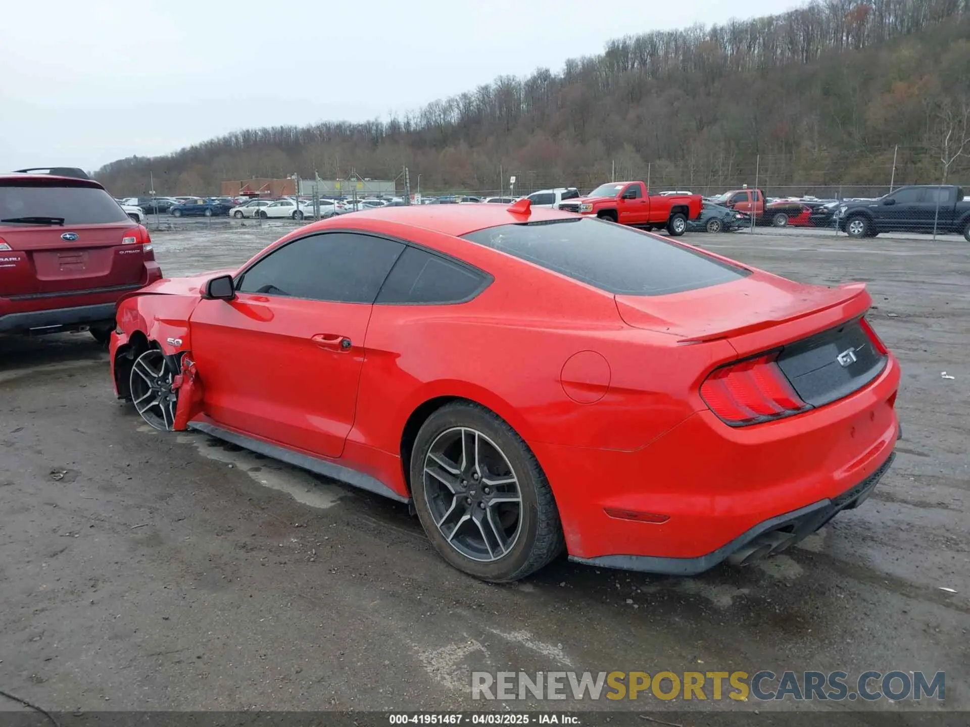 3 Фотография поврежденного автомобиля 1FA6P8CF5N5113642 FORD MUSTANG 2022