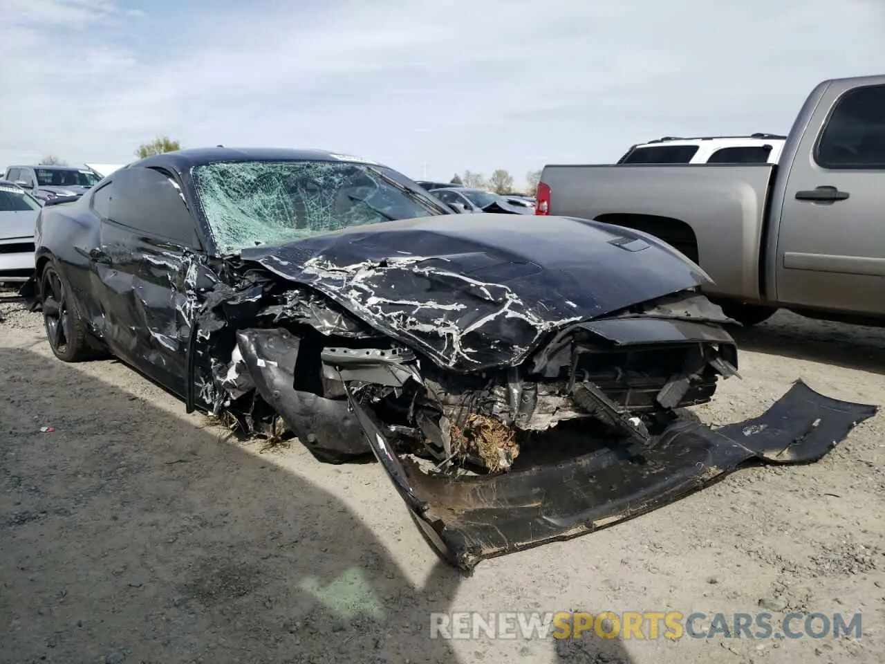 4 Photograph of a damaged car 1FA6P8CF6N5130112 FORD MUSTANG 2022
