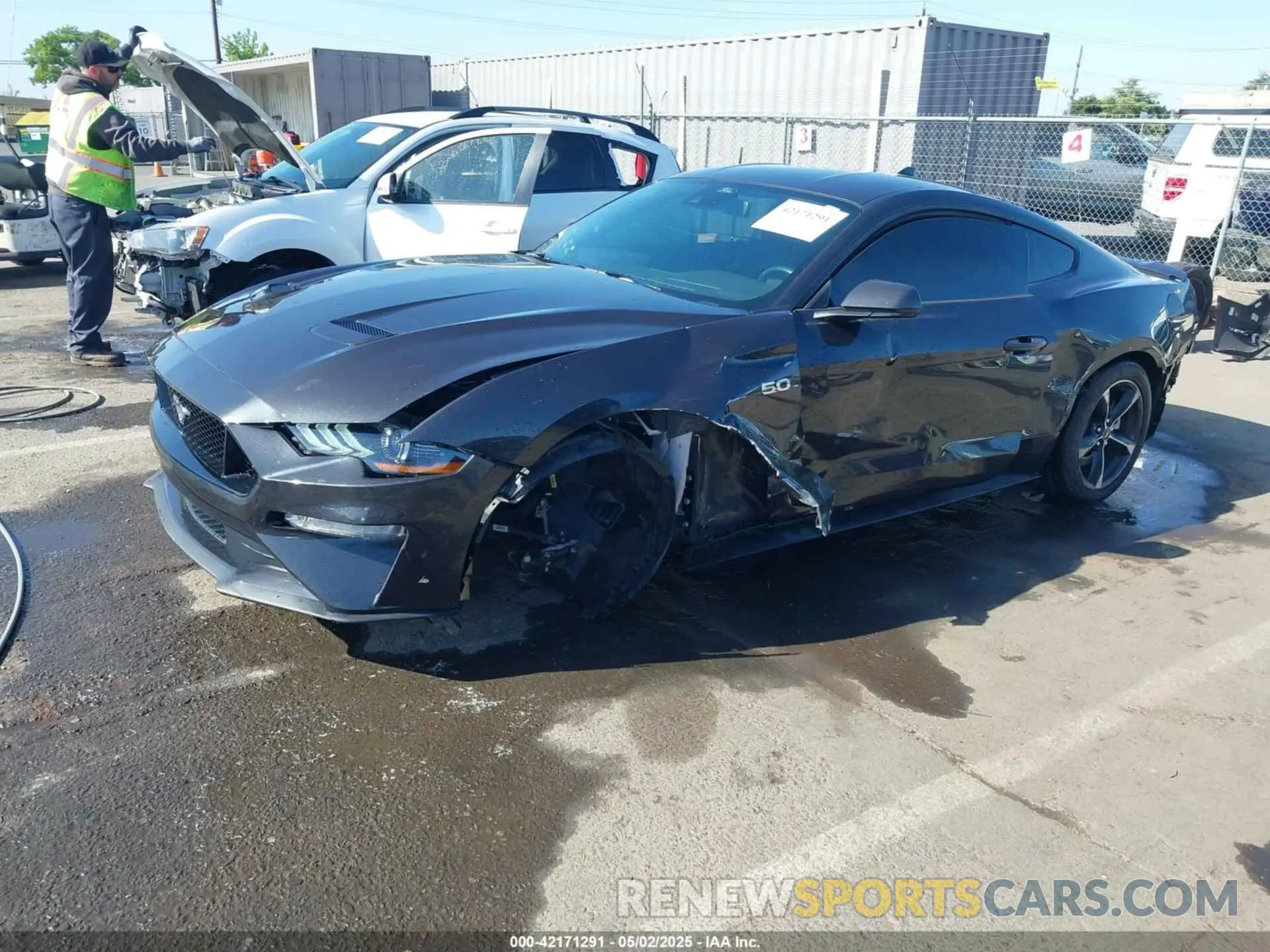 6 Фотография поврежденного автомобиля 1FA6P8CF6N5135181 FORD MUSTANG 2022