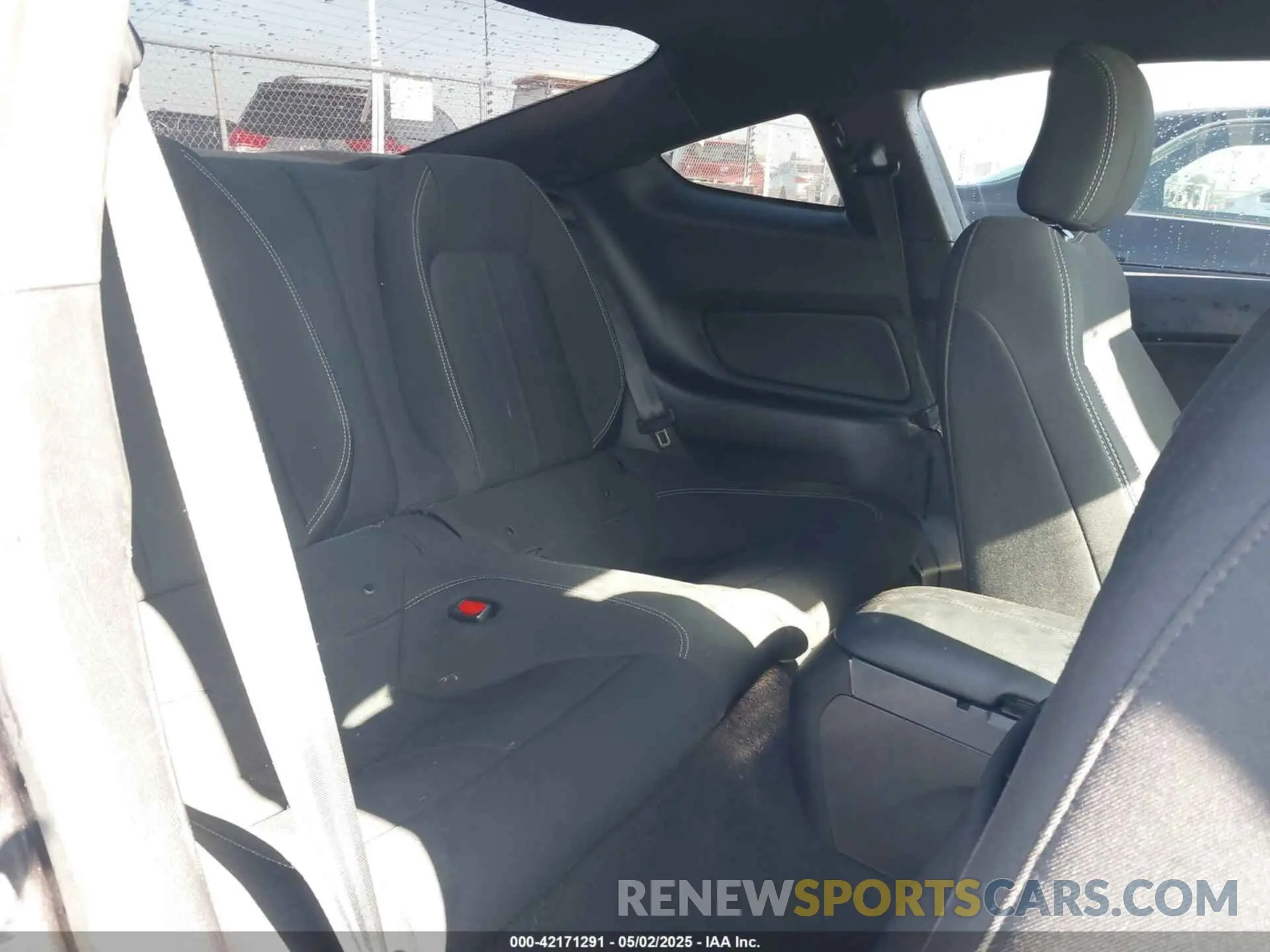 8 Фотография поврежденного автомобиля 1FA6P8CF6N5135181 FORD MUSTANG 2022