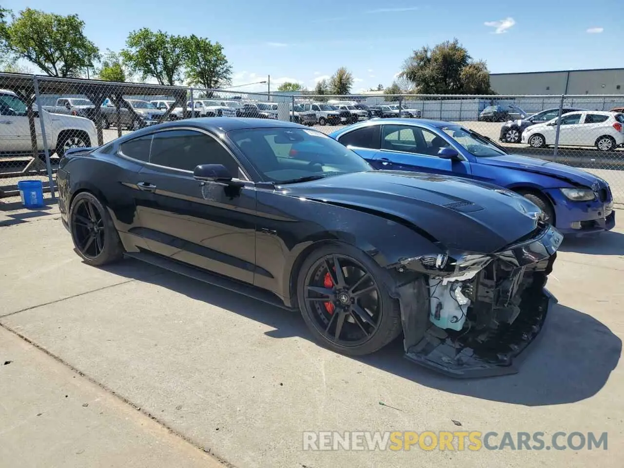 4 Фотография поврежденного автомобиля 1FA6P8CF6N5150683 FORD MUSTANG 2022