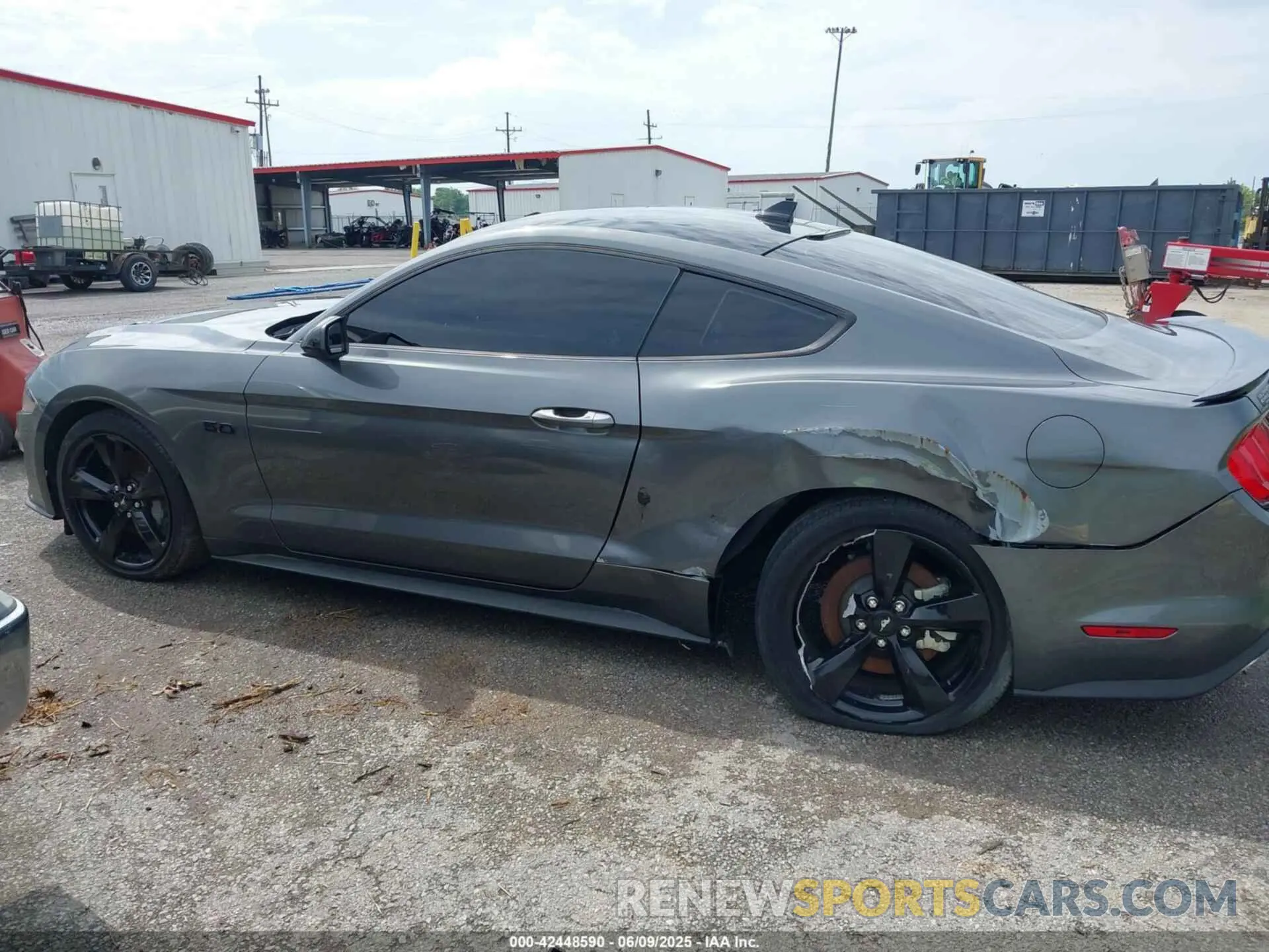 13 Photograph of a damaged car 1FA6P8CF7N5129583 FORD MUSTANG 2022