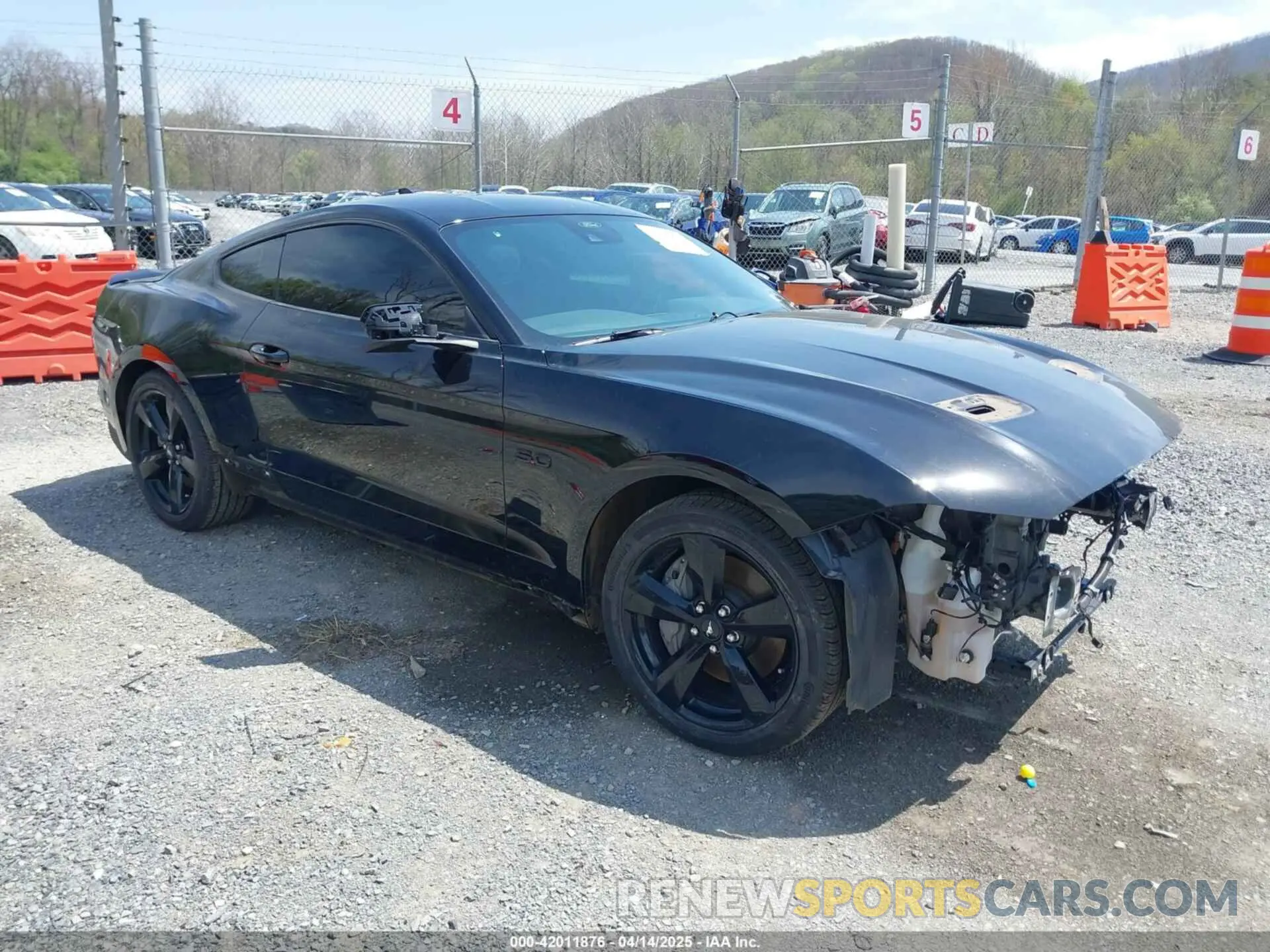 1 Фотография поврежденного автомобиля 1FA6P8CF9N5122151 FORD MUSTANG 2022