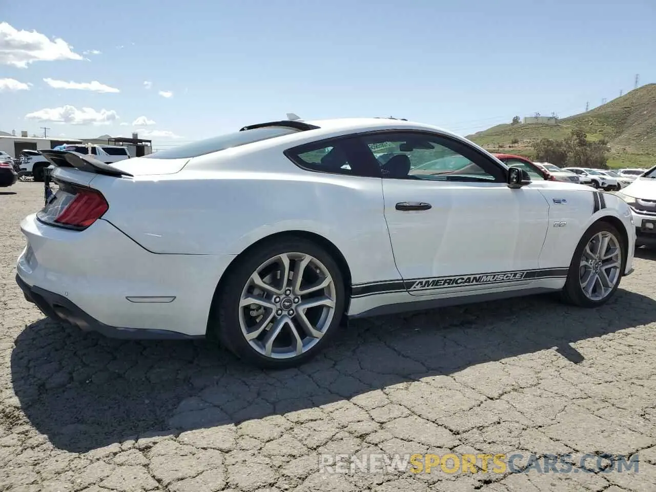 3 Фотография поврежденного автомобиля 1FA6P8CF9N5136633 FORD MUSTANG 2022