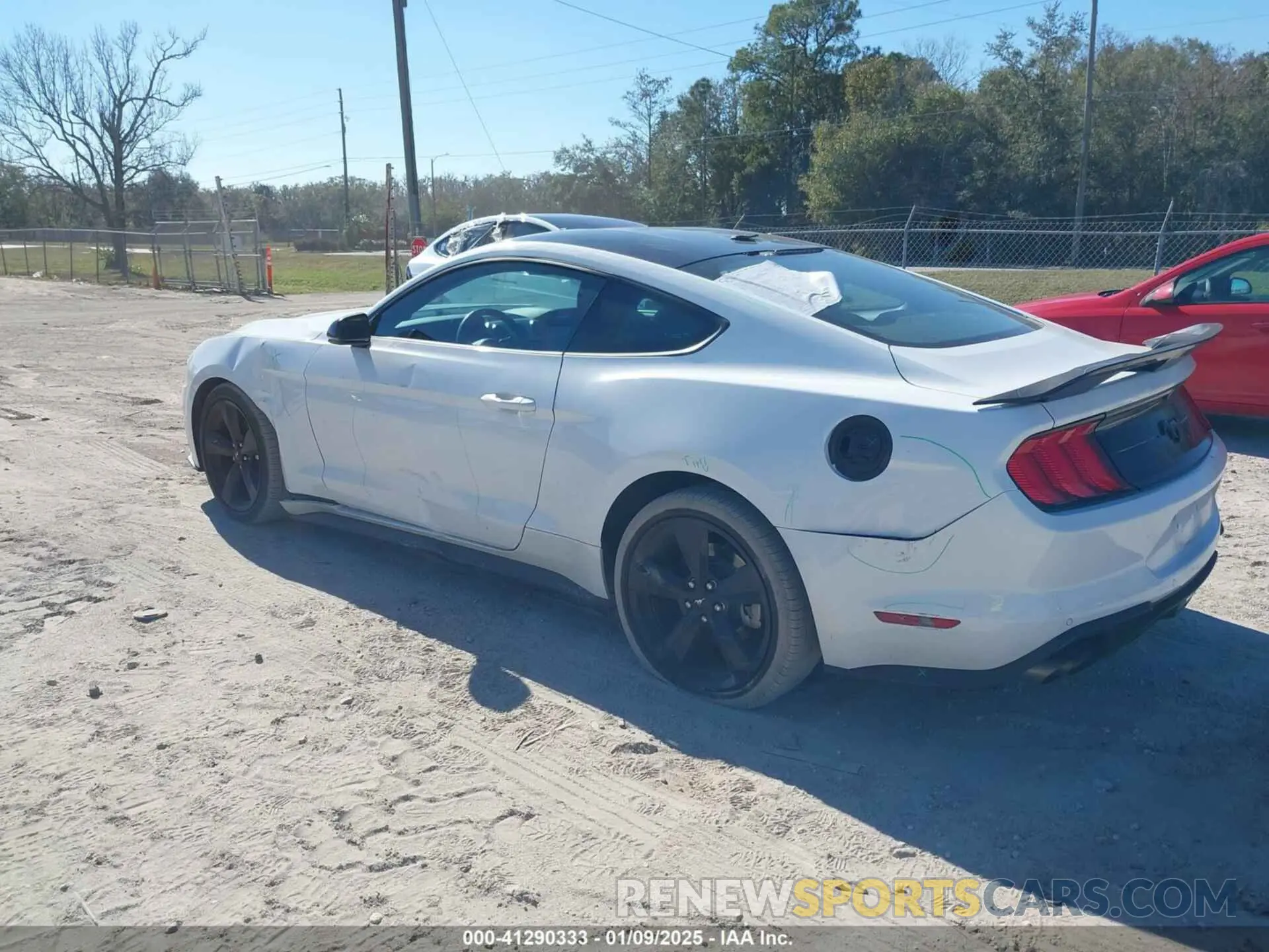 3 Фотография поврежденного автомобиля 1FA6P8TH5N5139871 FORD MUSTANG 2022