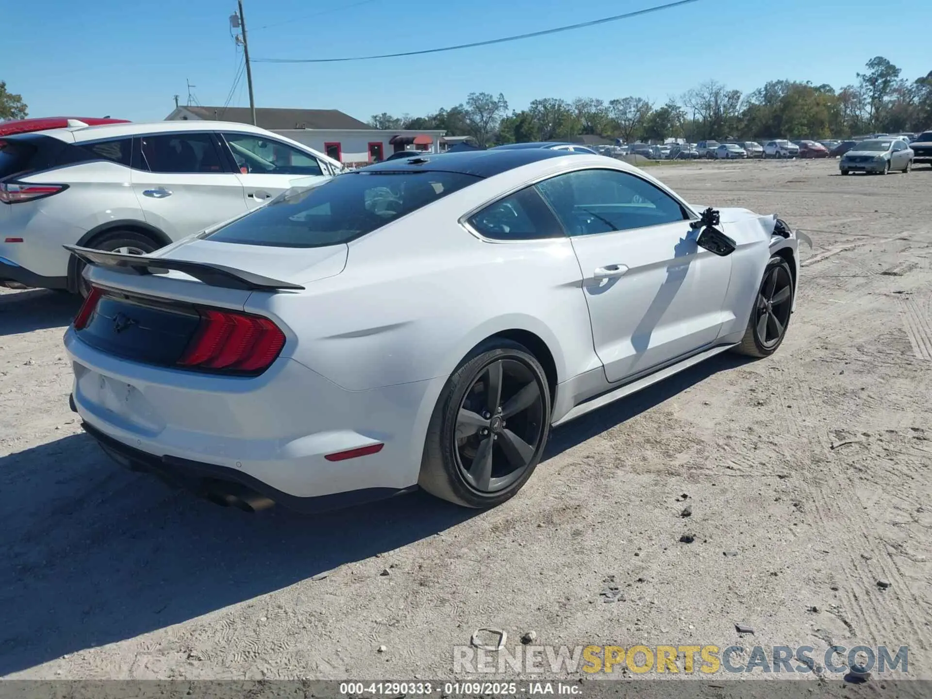 4 Фотография поврежденного автомобиля 1FA6P8TH5N5139871 FORD MUSTANG 2022