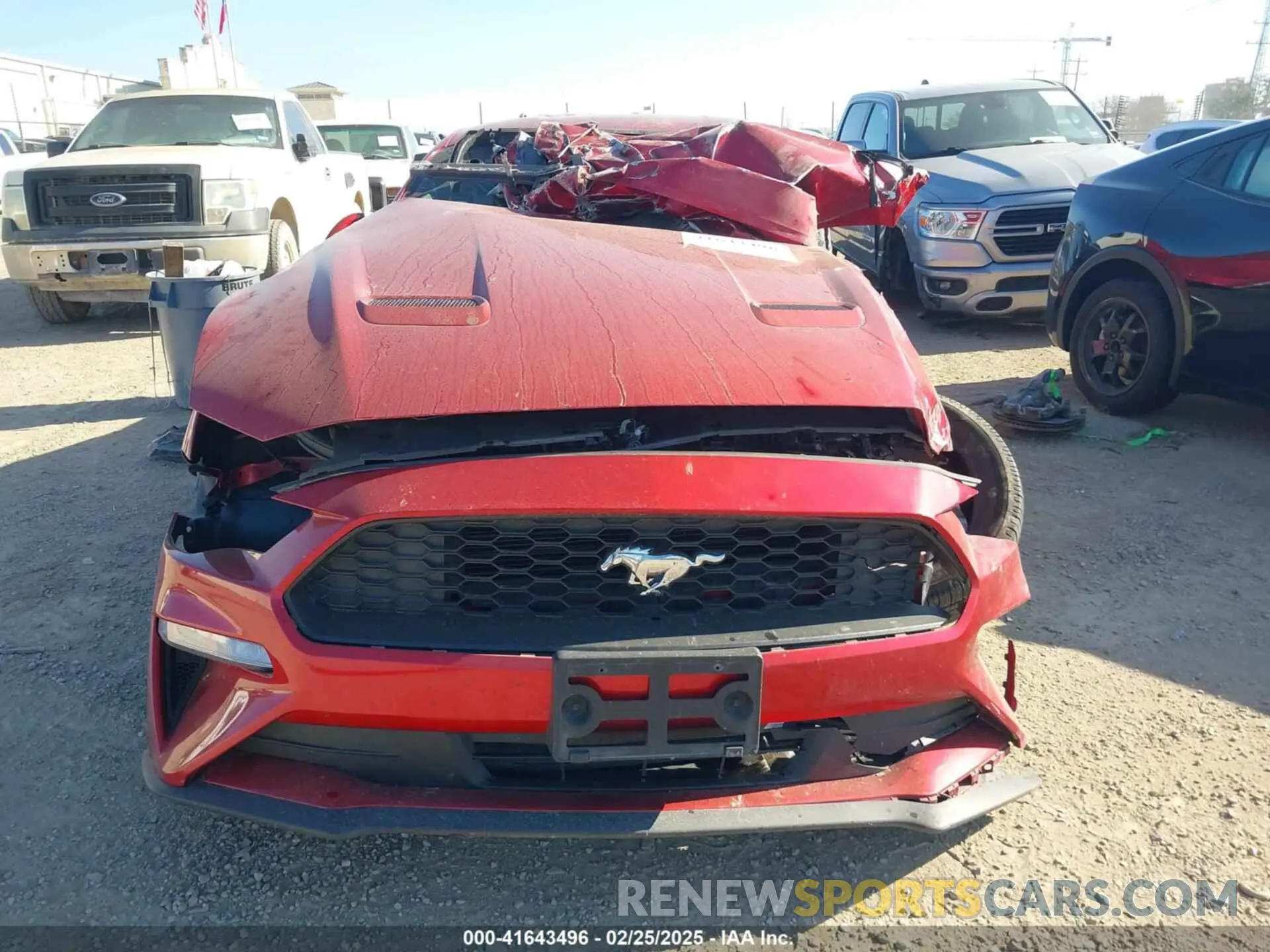 12 Photograph of a damaged car 1FA6P8TH5N5147680 FORD MUSTANG 2022