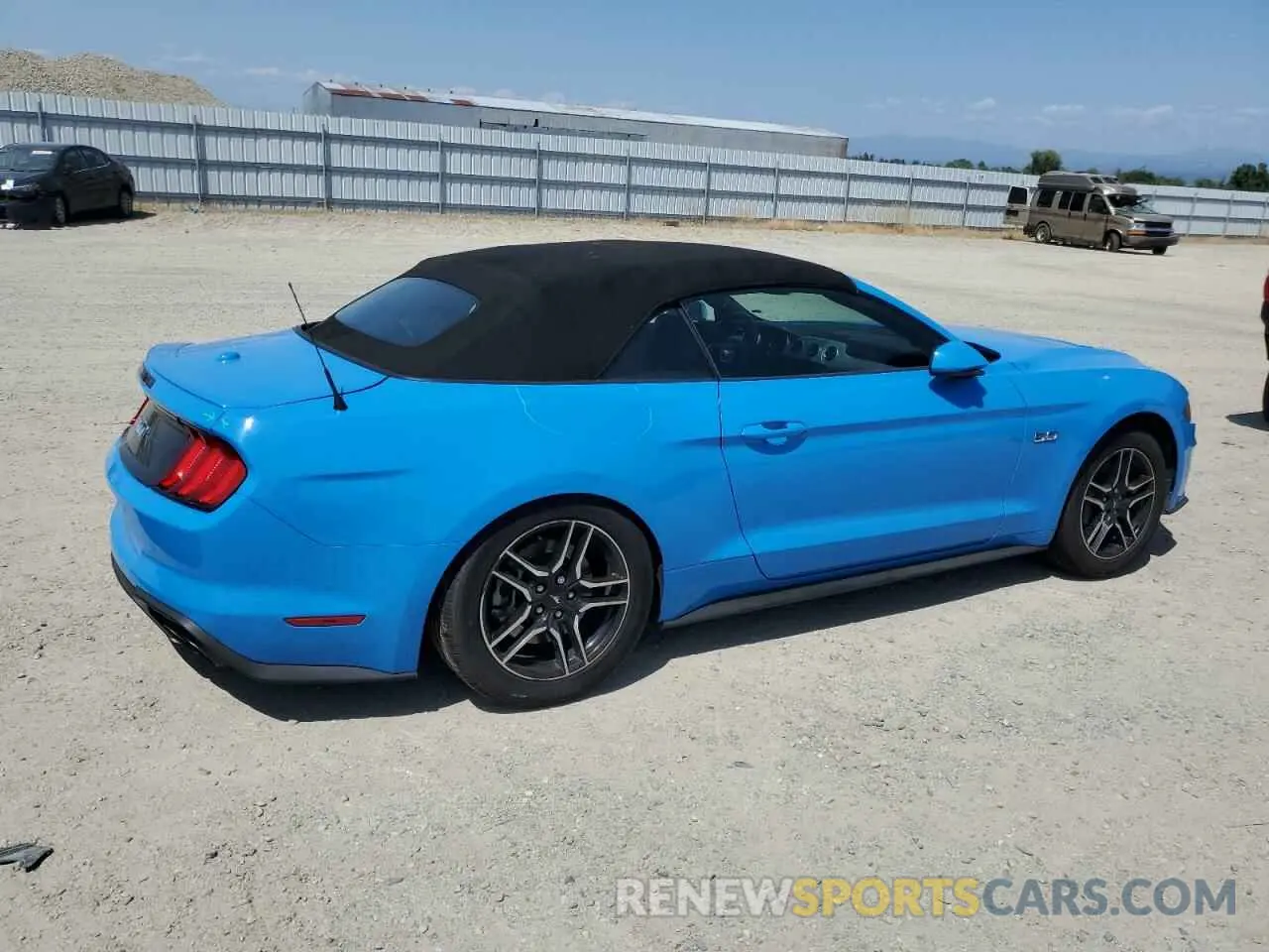 3 Photograph of a damaged car 1FATP8FF8N5107462 FORD MUSTANG 2022