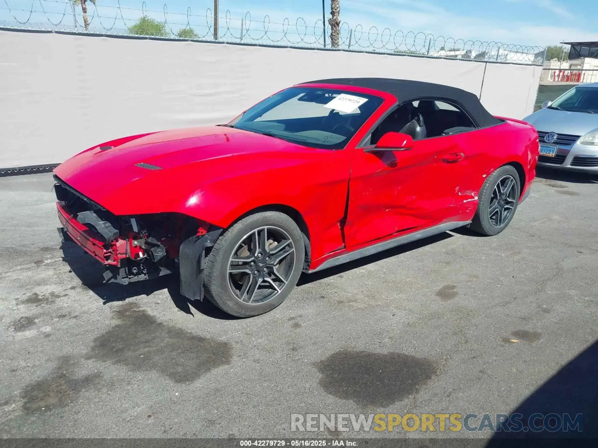 2 Photograph of a damaged car 1FATP8UHXN5119035 FORD MUSTANG 2022