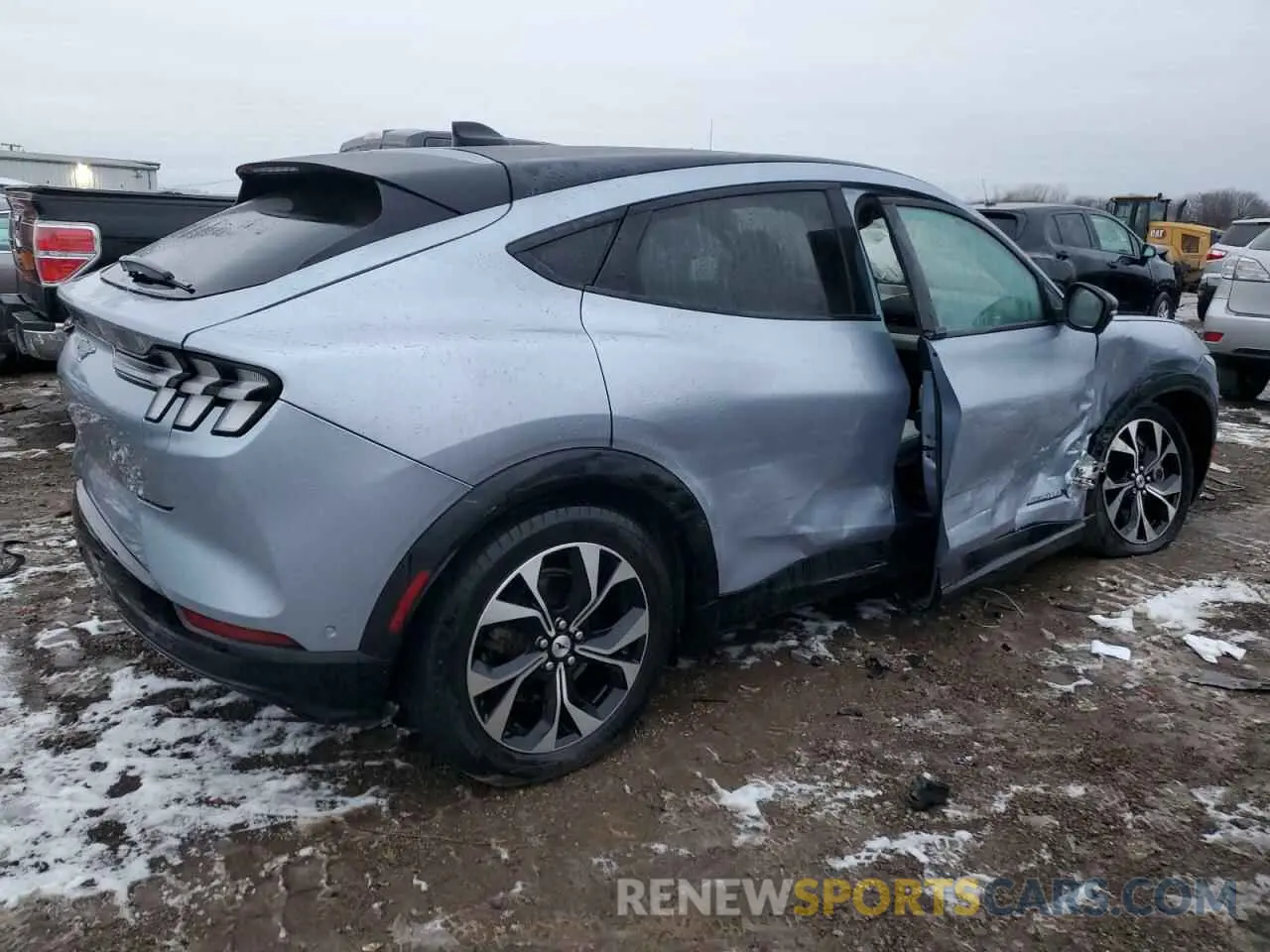 3 Photograph of a damaged car 3FMTK3SU4NMA55947 FORD MUSTANG 2022