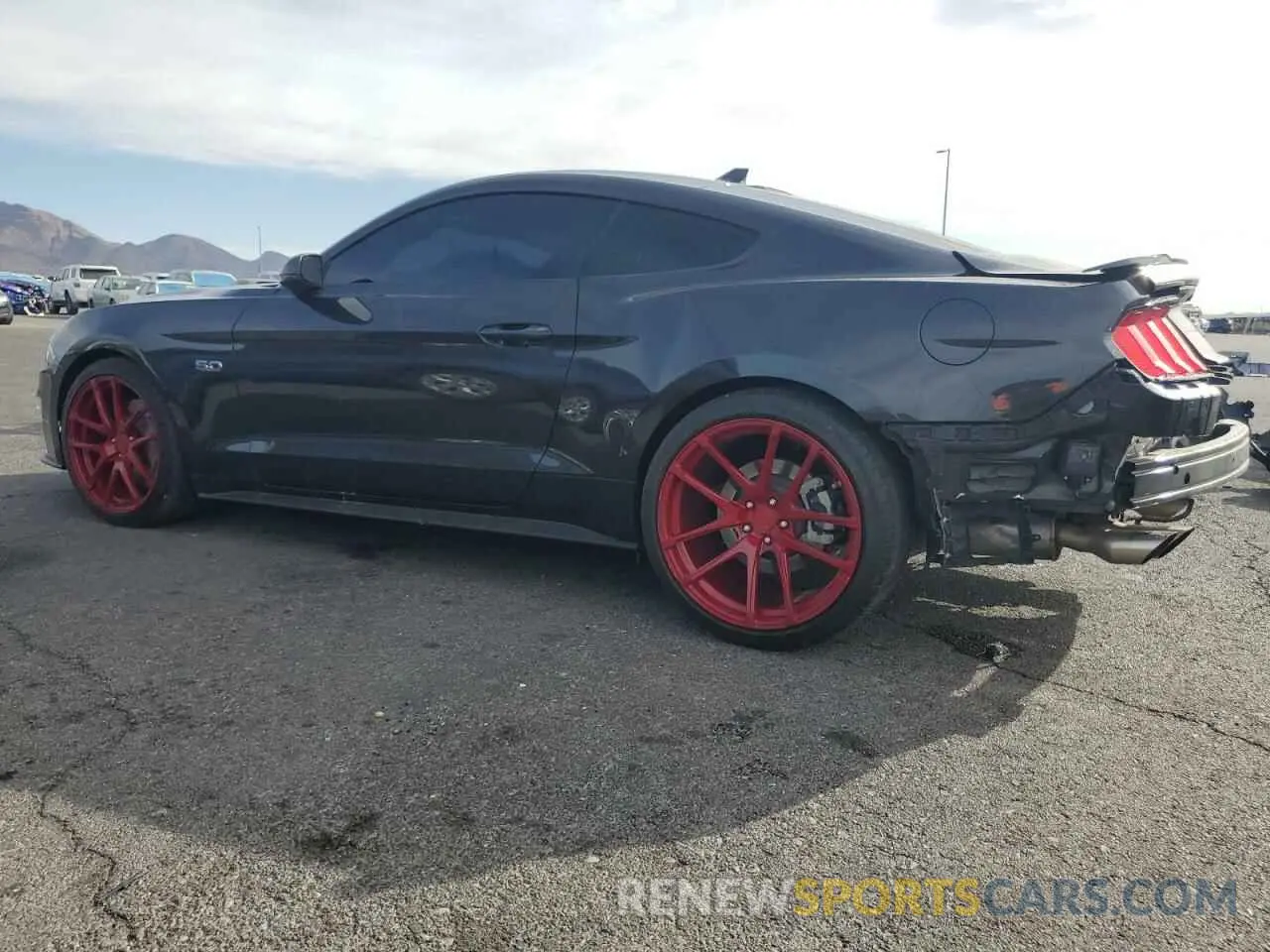 2 Фотография поврежденного автомобиля 1FA6P8CF0P5300306 FORD MUSTANG 2023
