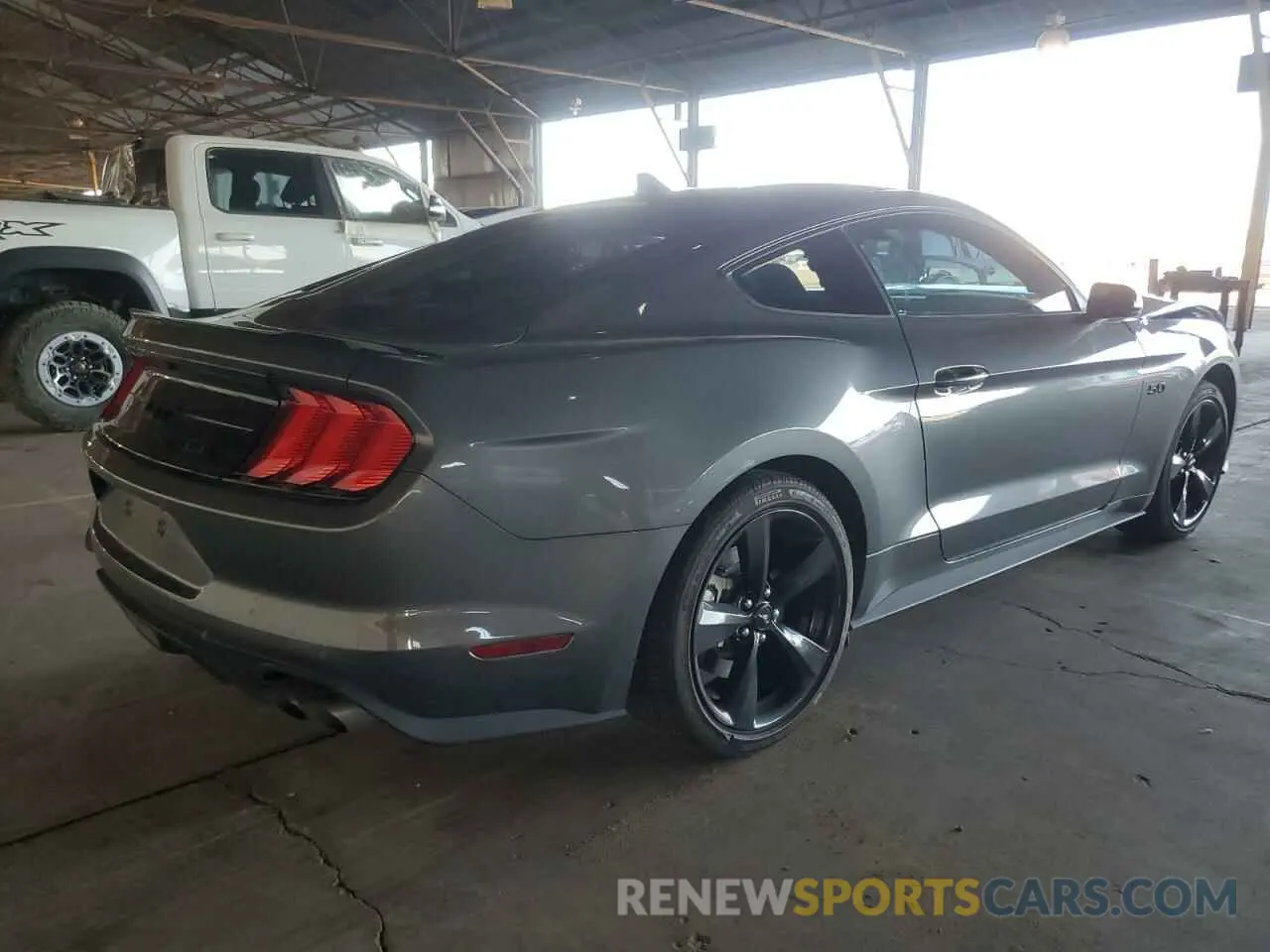 3 Фотография поврежденного автомобиля 1FA6P8CF0P5304291 FORD MUSTANG 2023