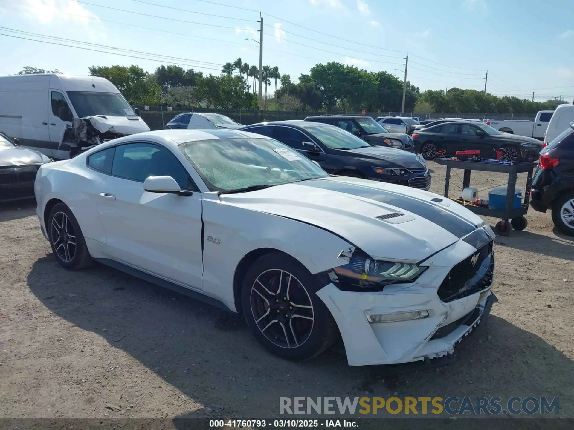 1 Фотография поврежденного автомобиля 1FA6P8CF3P5302065 FORD MUSTANG 2023
