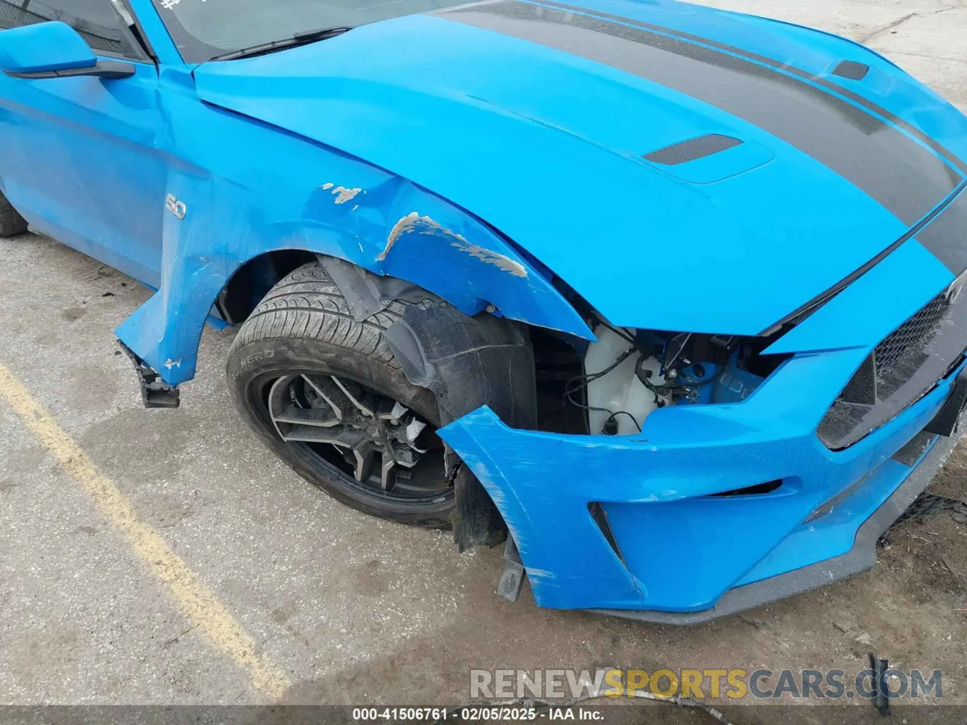 6 Photograph of a damaged car 1FA6P8CF3P5304351 FORD MUSTANG 2023