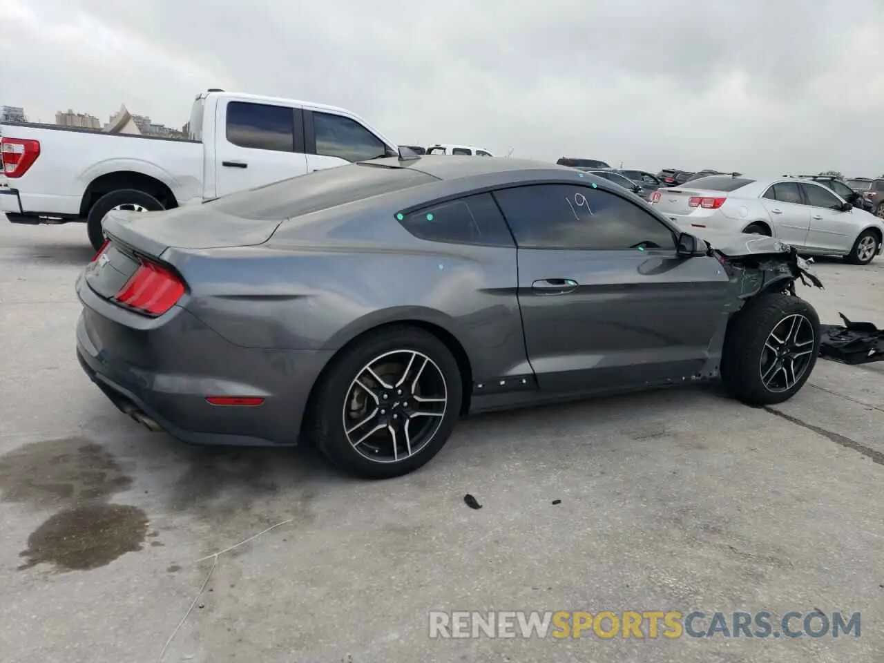 3 Фотография поврежденного автомобиля 1FA6P8CF6P5307163 FORD MUSTANG 2023