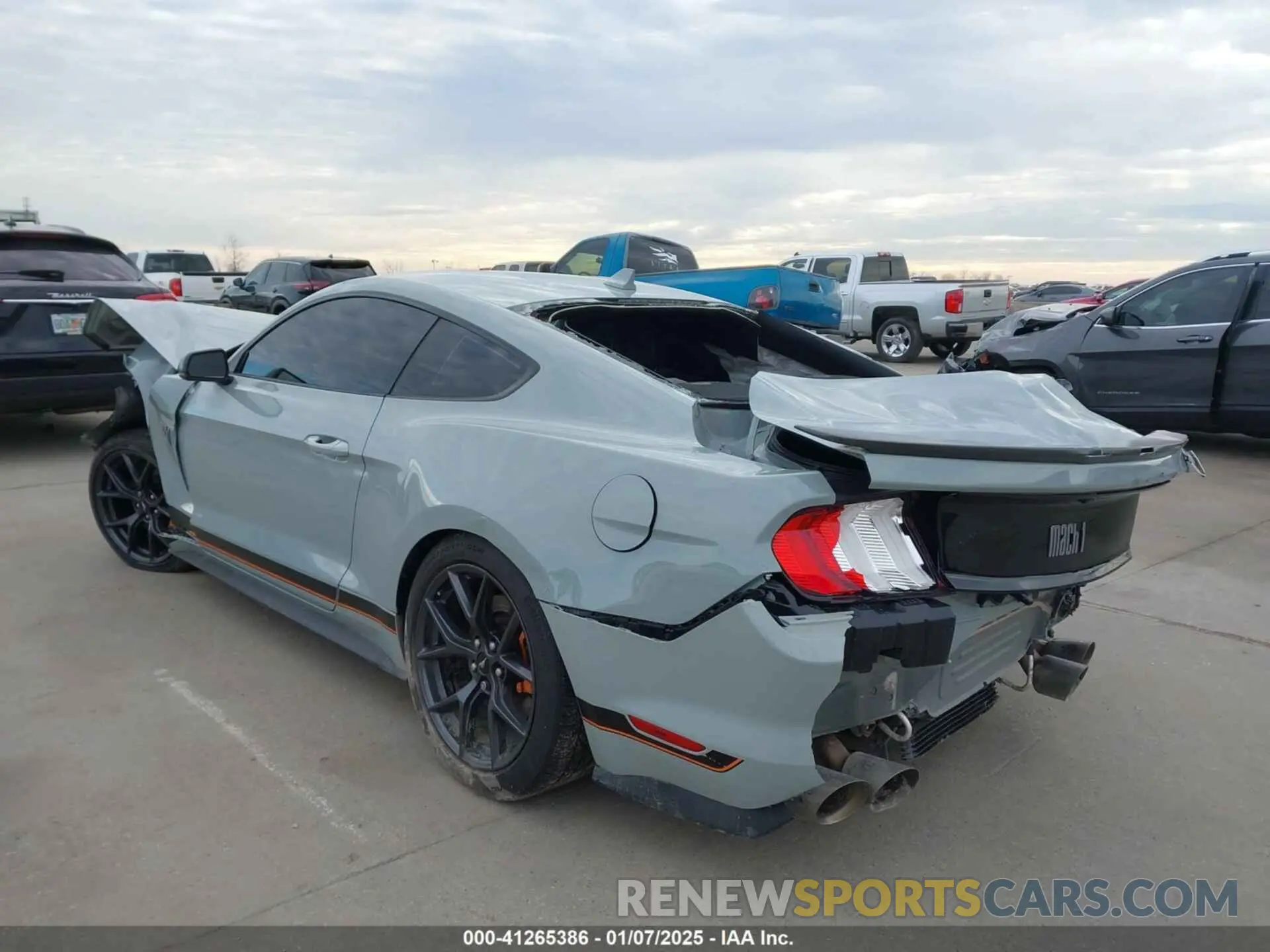 3 Photograph of a damaged car 1FA6P8R08P5501244 FORD MUSTANG 2023