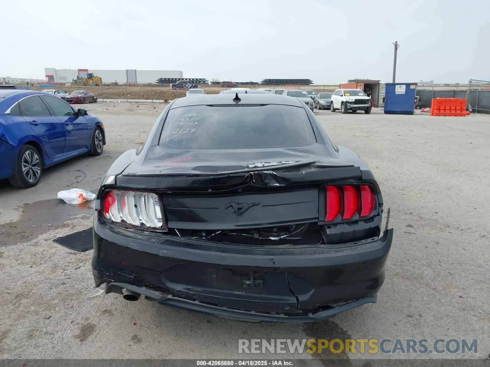 16 Photograph of a damaged car 1FA6P8TH4P5112129 FORD MUSTANG 2023