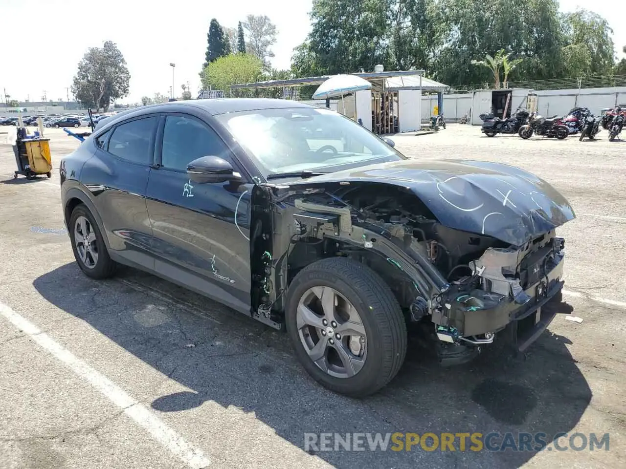 4 Фотография поврежденного автомобиля 3FMTK1RM3PMA13962 FORD MUSTANG 2023