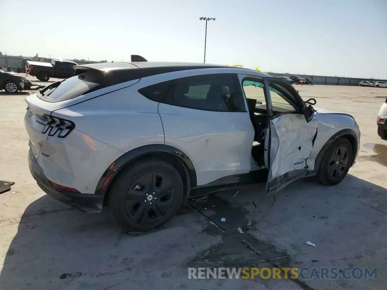3 Photograph of a damaged car 3FMTK2SU0PMA65226 FORD MUSTANG 2023