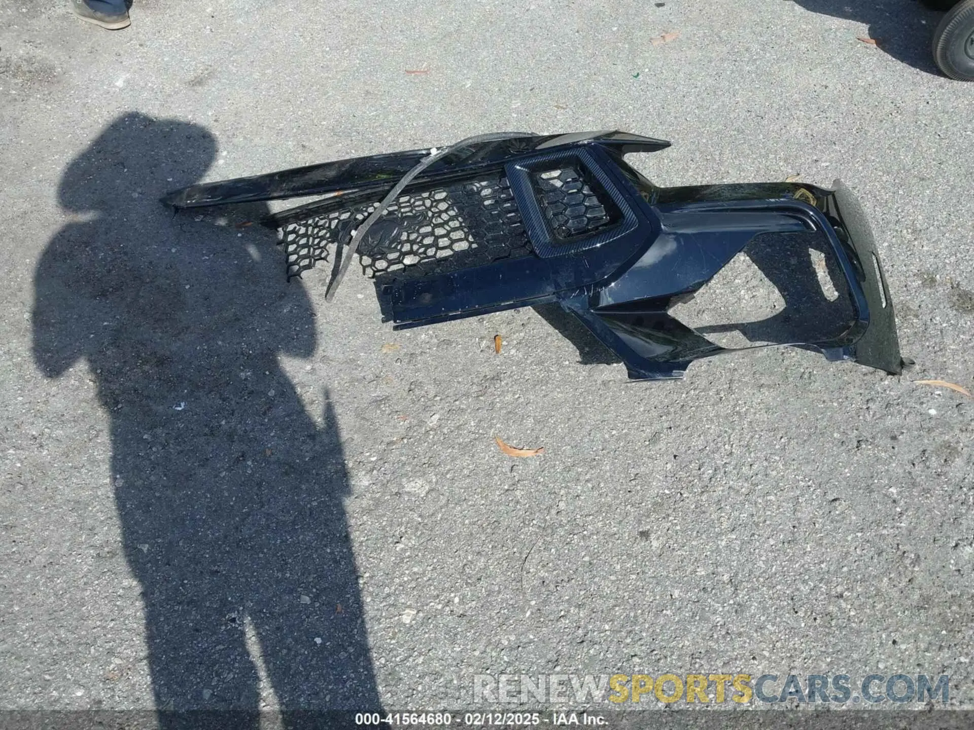 11 Photograph of a damaged car 1FA6P8CF0R5417998 FORD MUSTANG 2024