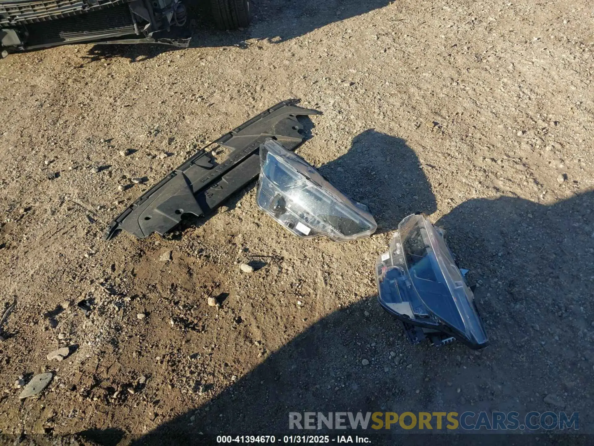 12 Photograph of a damaged car 1FA6P8CF1R5410493 FORD MUSTANG 2024