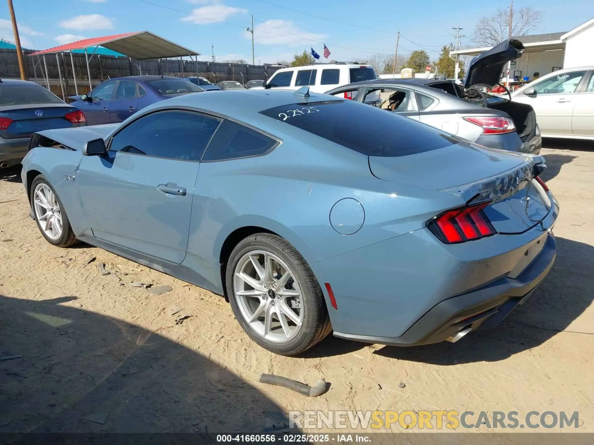 3 Фотография поврежденного автомобиля 1FA6P8CF2R5400510 FORD MUSTANG 2024